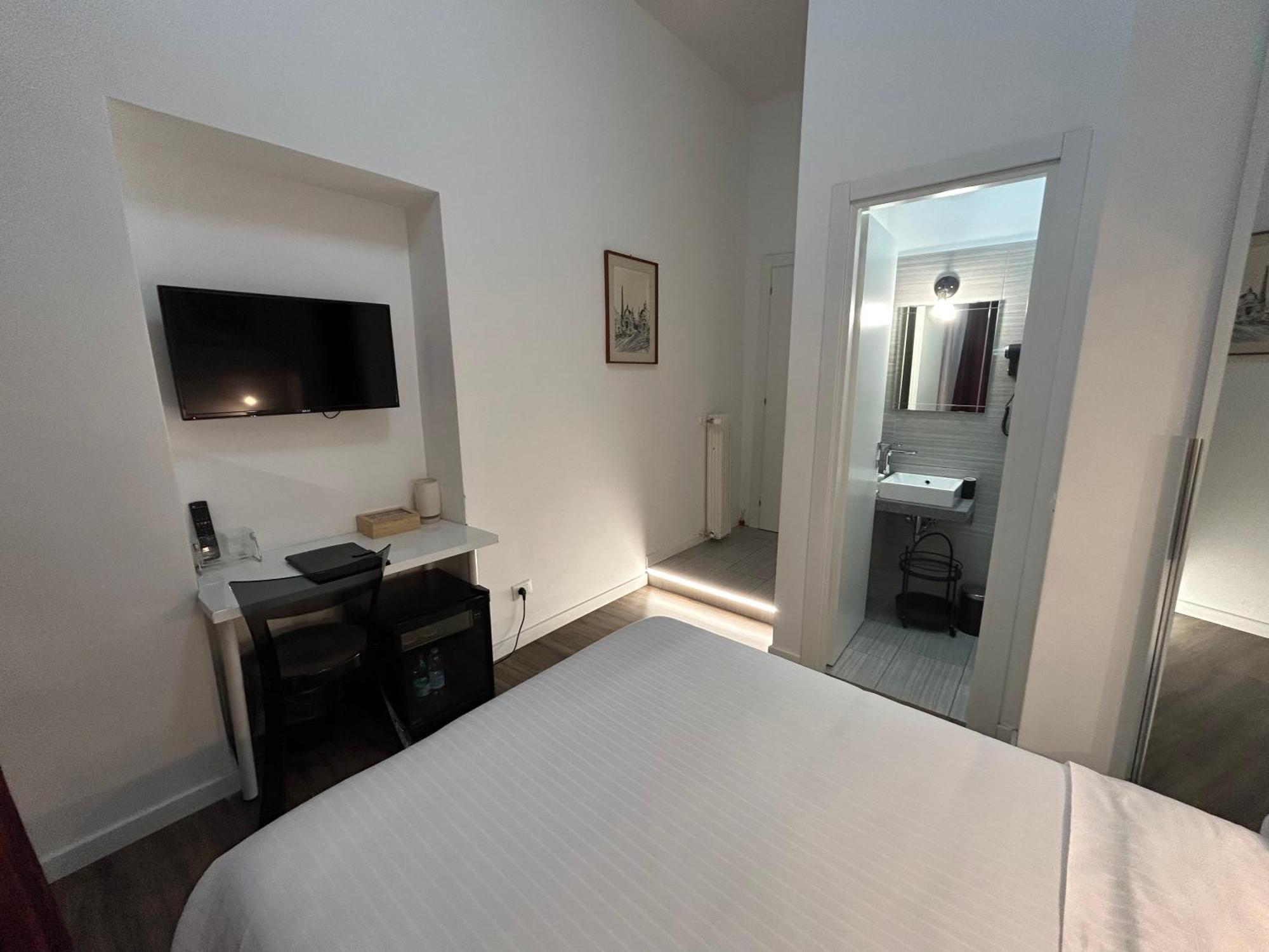 Small Double Room
