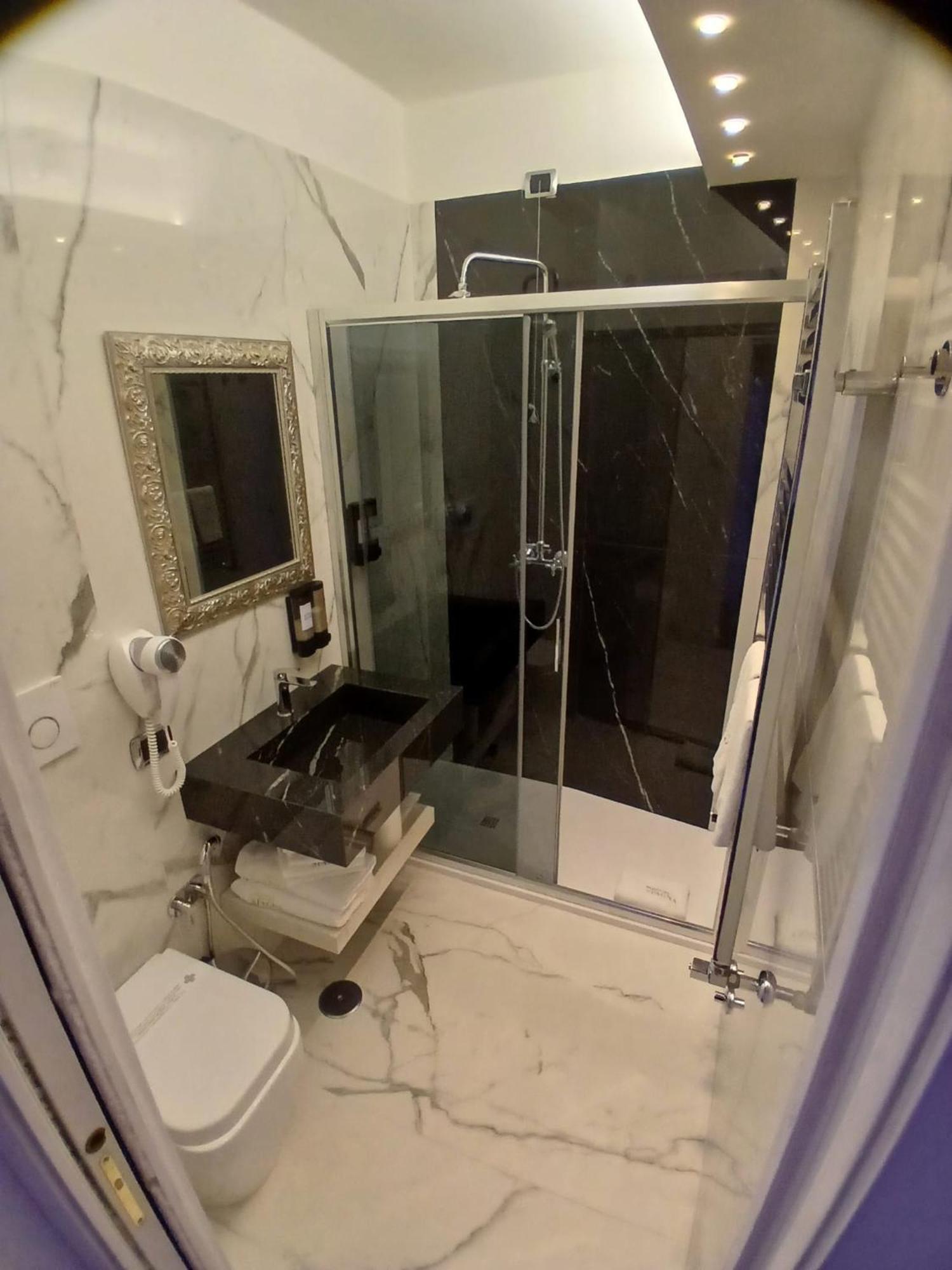 Standard Small Double Room