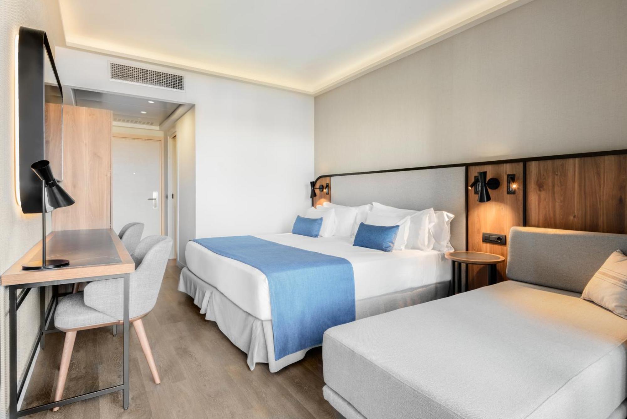 Deluxe Double Room Extra Bed