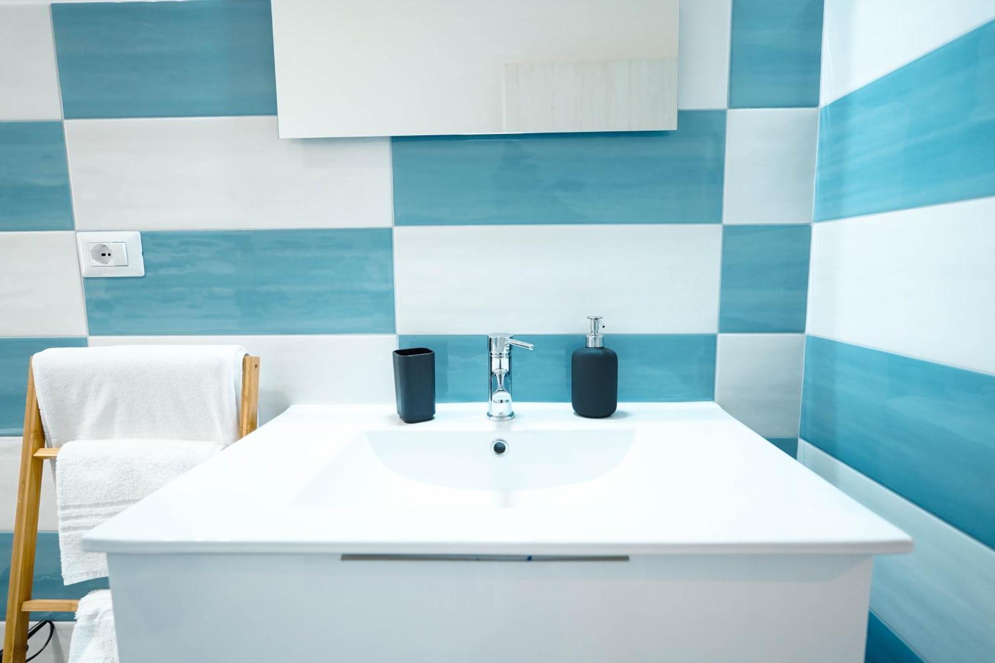 Triple Room Private Bathroom