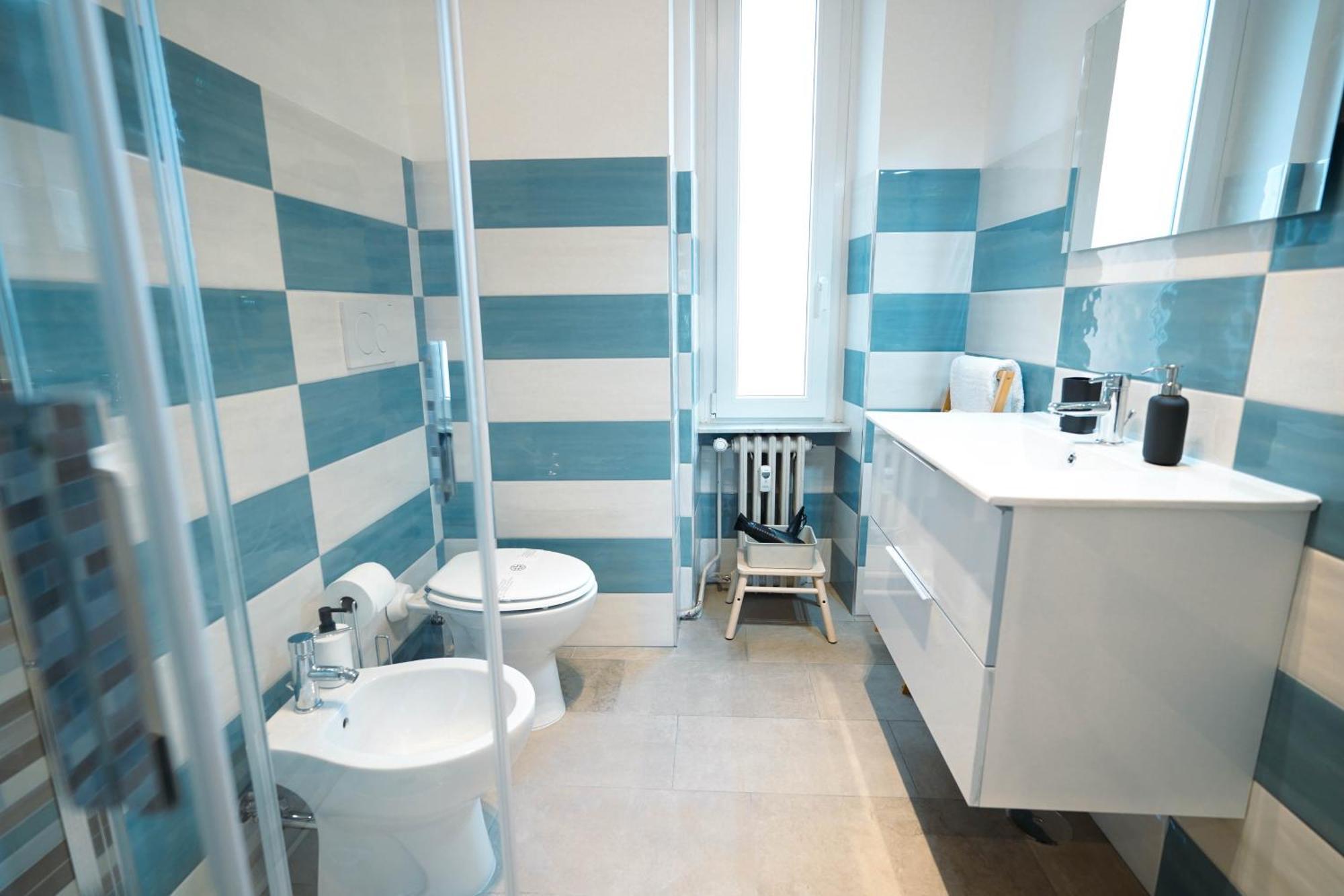 Three-Bedroom Deluxe Apartment