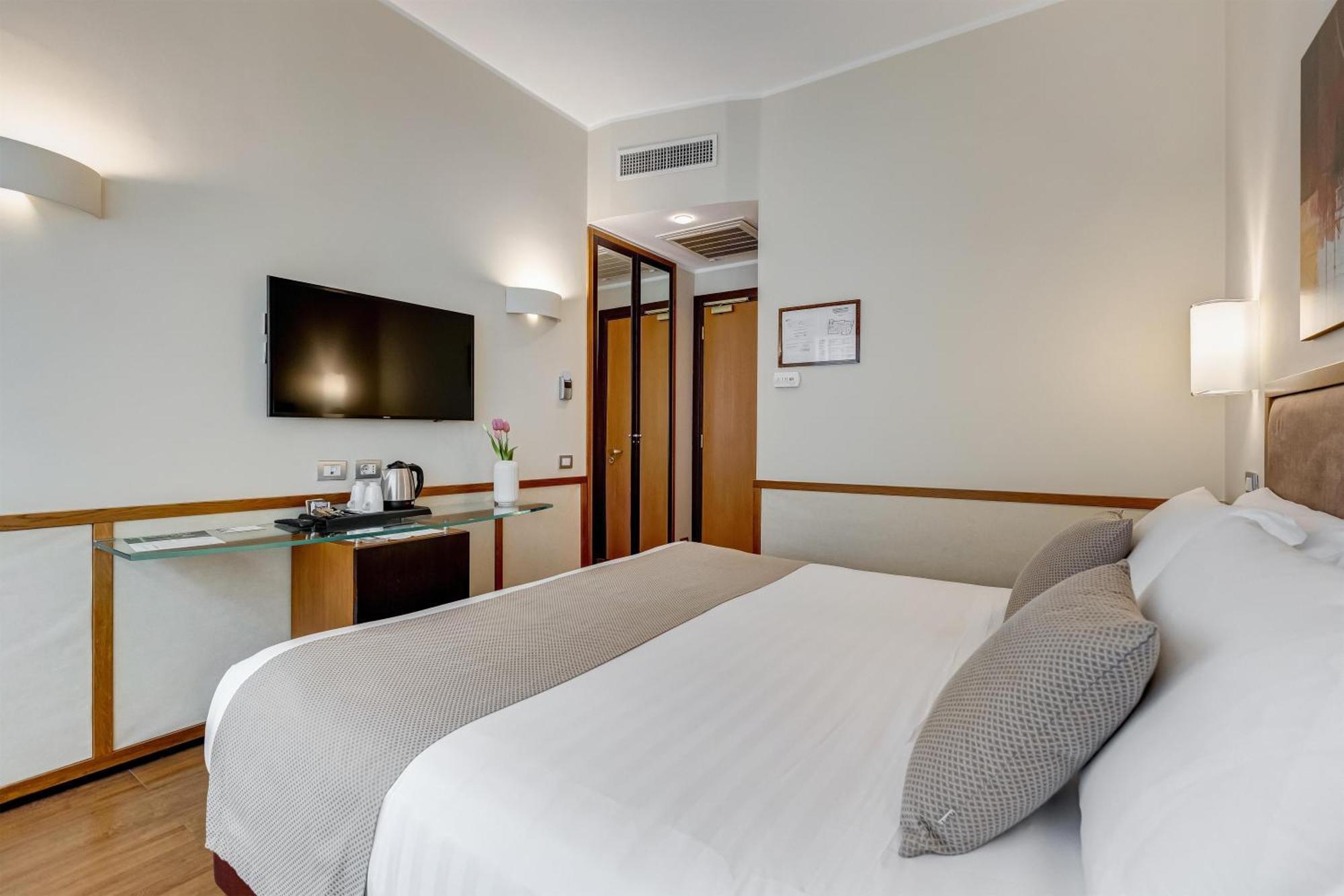 Comfort Triple Room