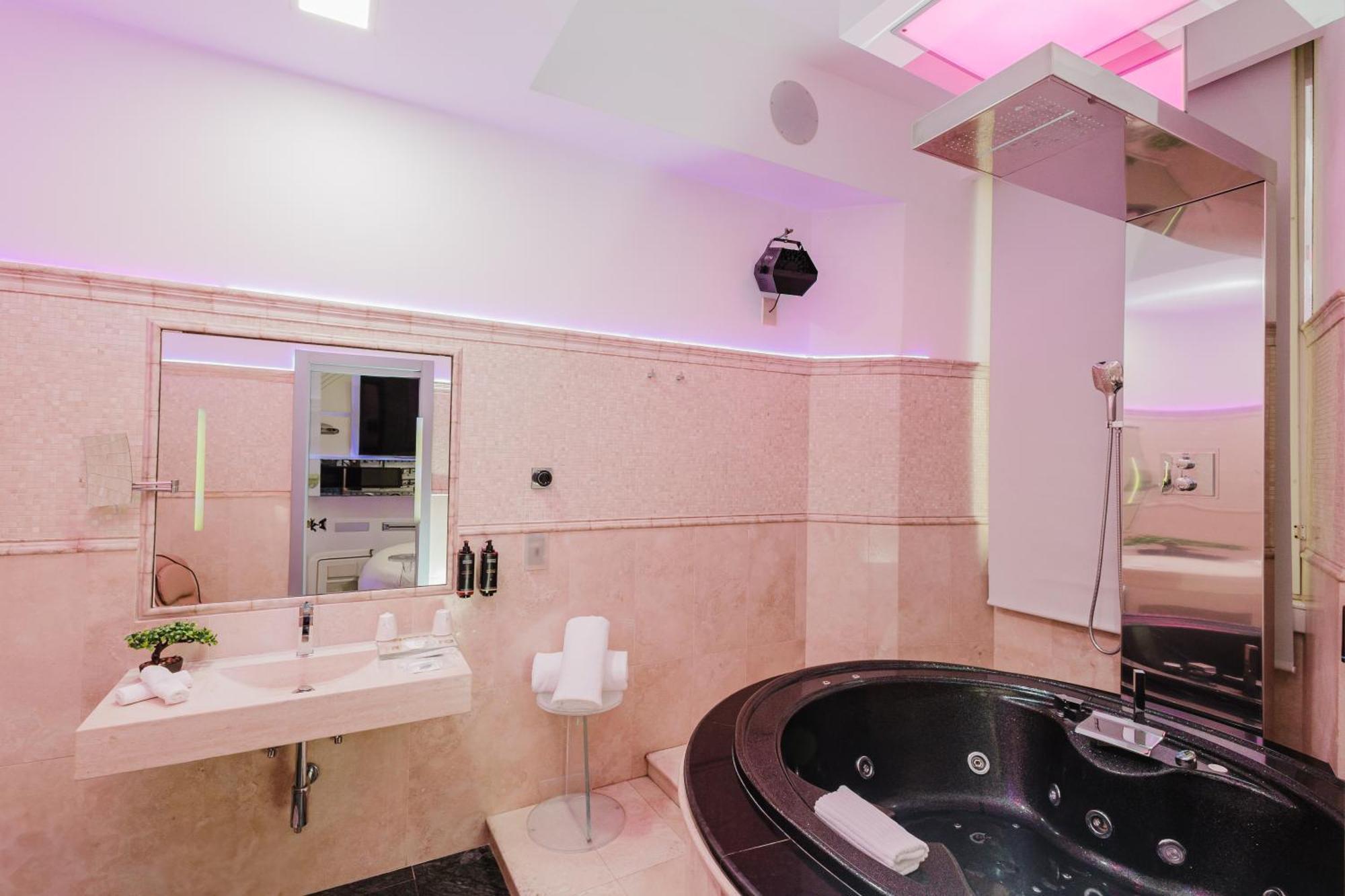 Junior Suite Private Pool