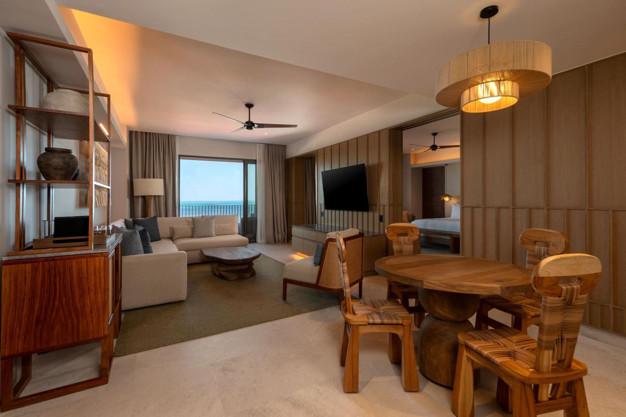 Oceanfront King Suite - High Floor