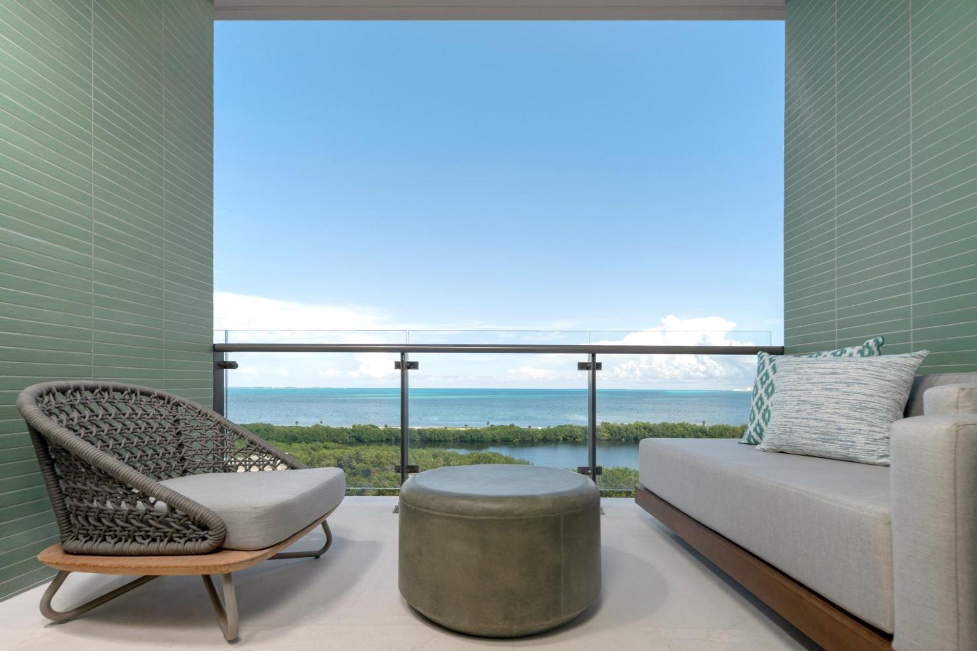 Queen Room Two Queen Beds Plunge Pool