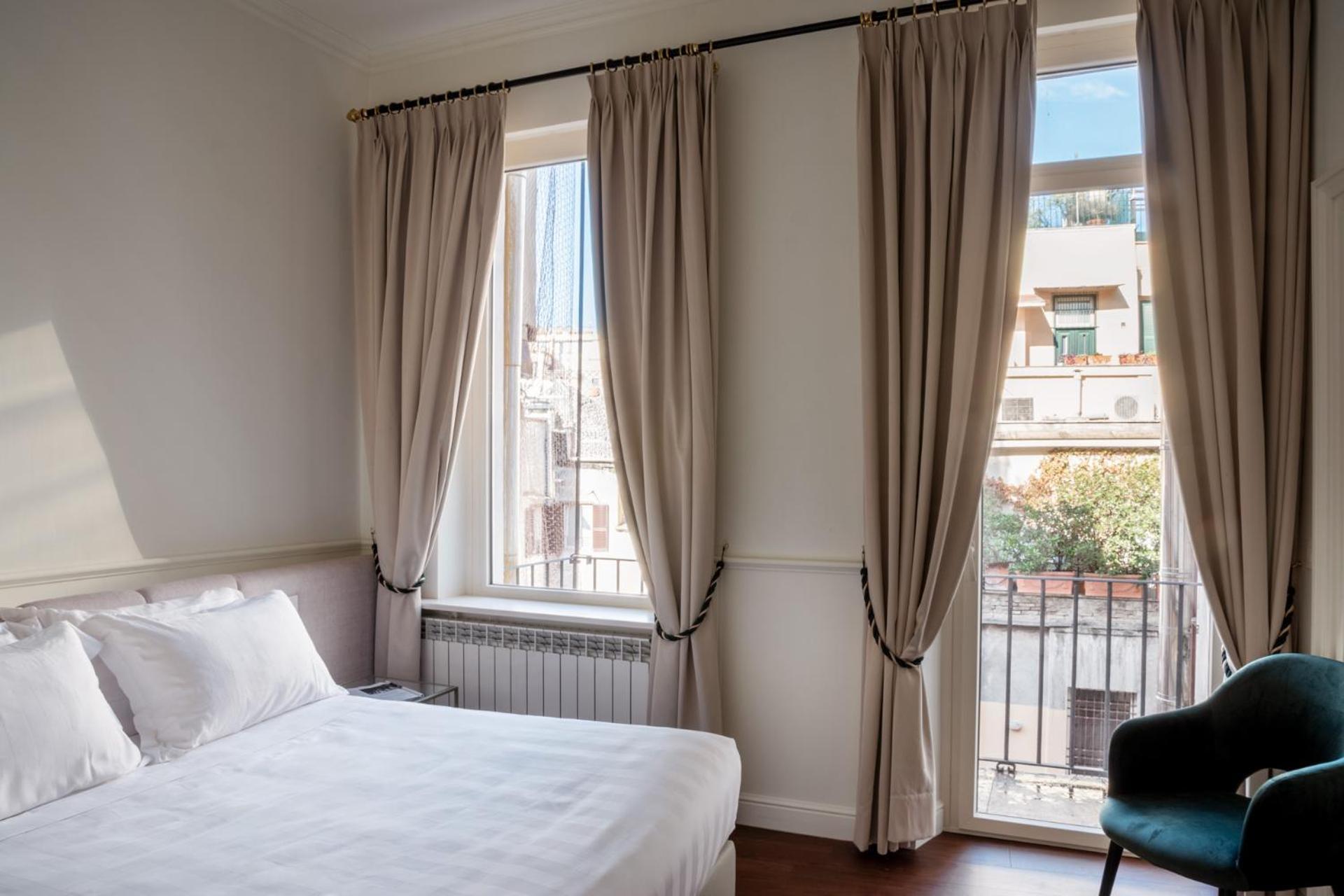 Deluxe Double or Twin Room City View