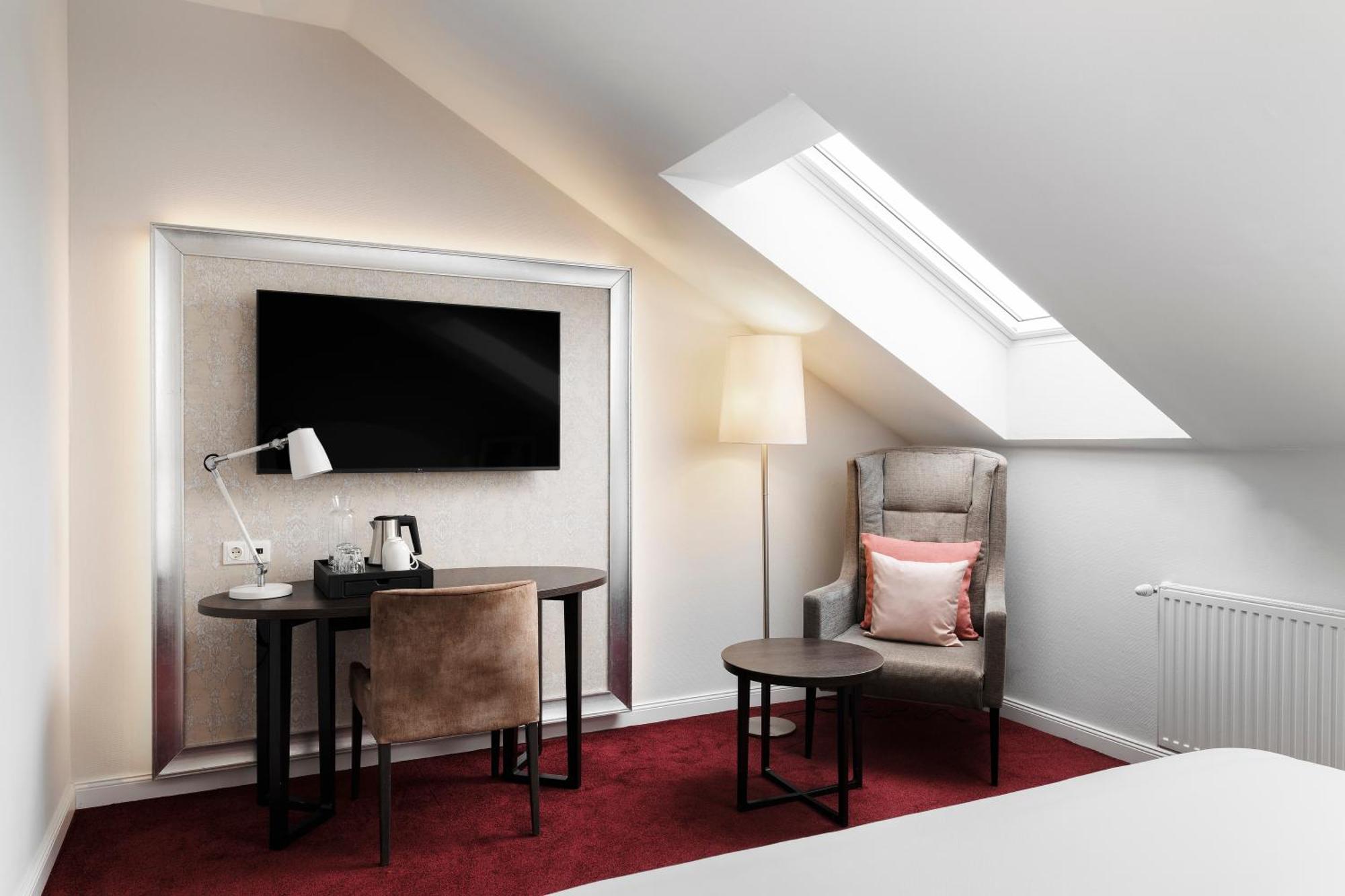 Classic King Room