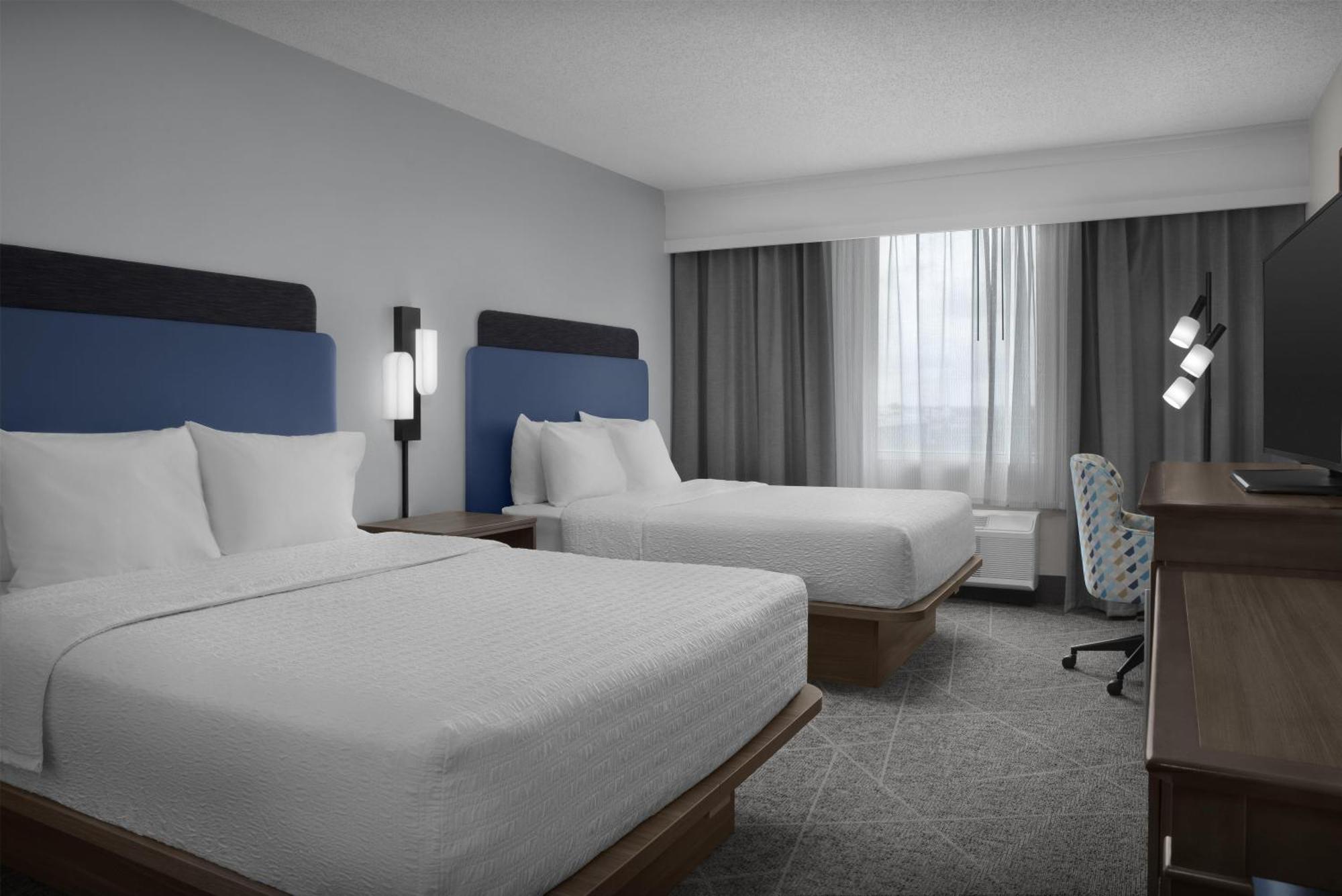 Room Two Queen Beds Non-Smoking
