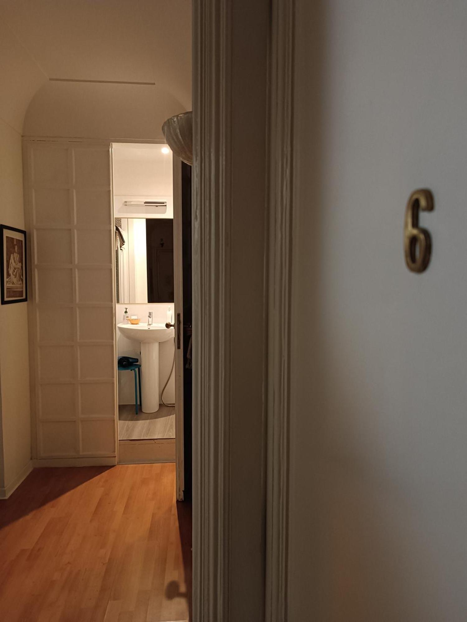 Triple Room Private External Bathroom
