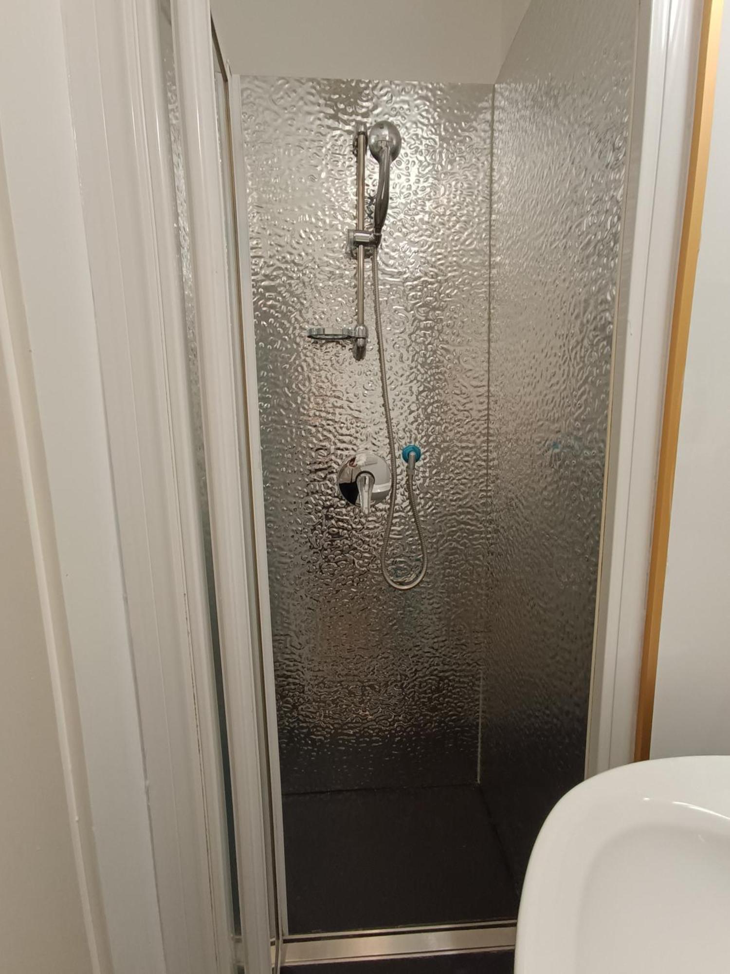 Triple Room Private External Bathroom