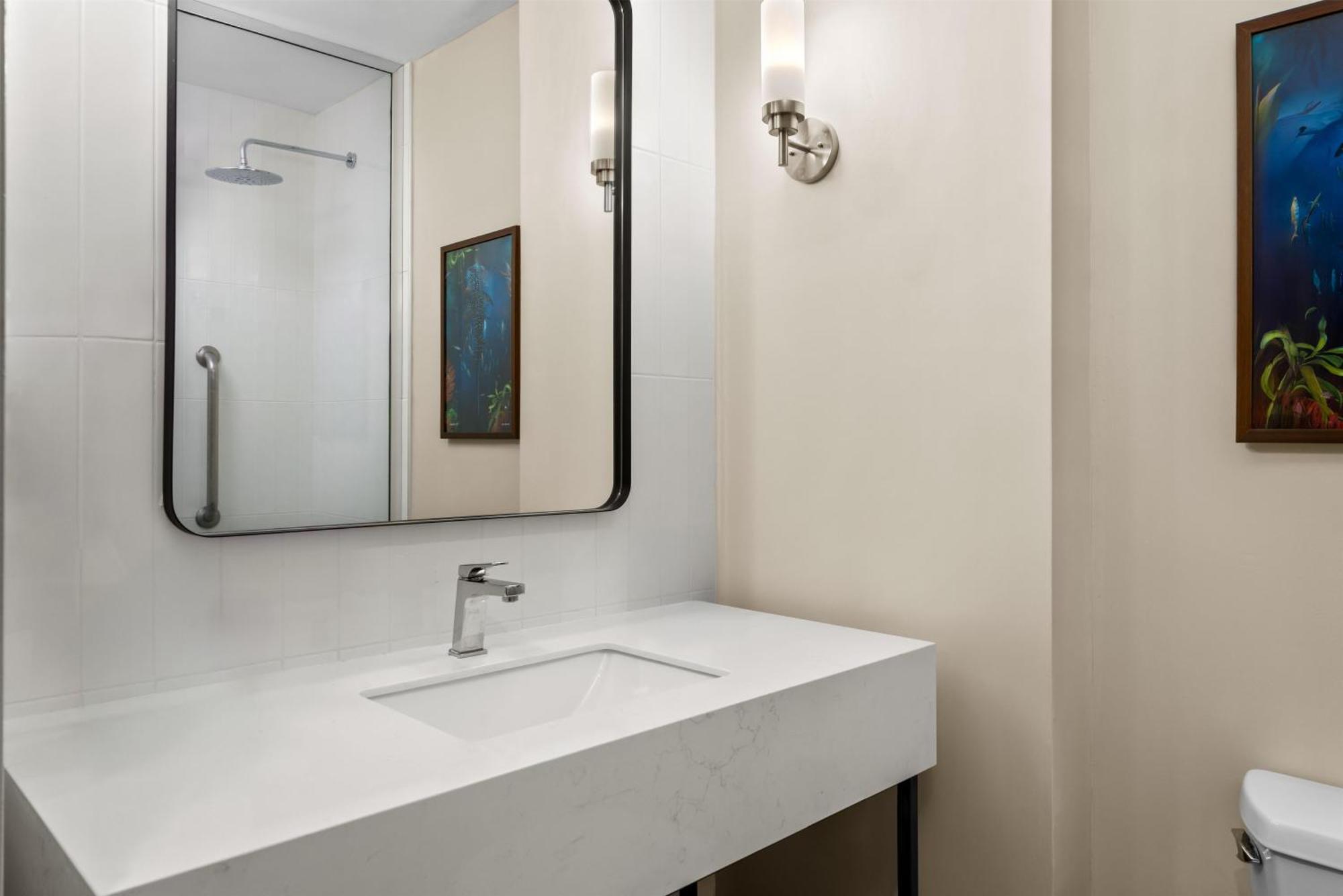 Deluxe Room with Two Double Beds,1756523252:JPEG