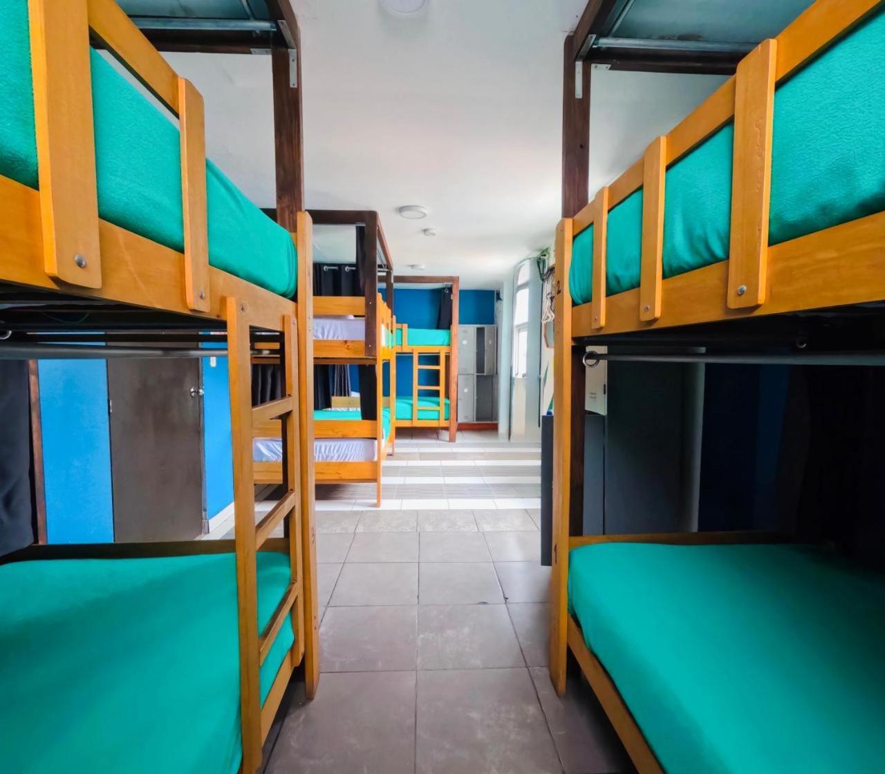 Bed 8-Bed Mixed Dormitory Room