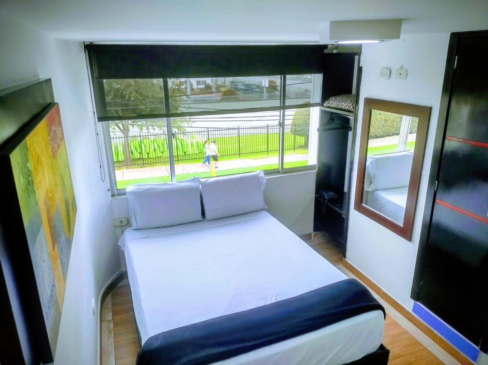 Double Room Private Bathroom