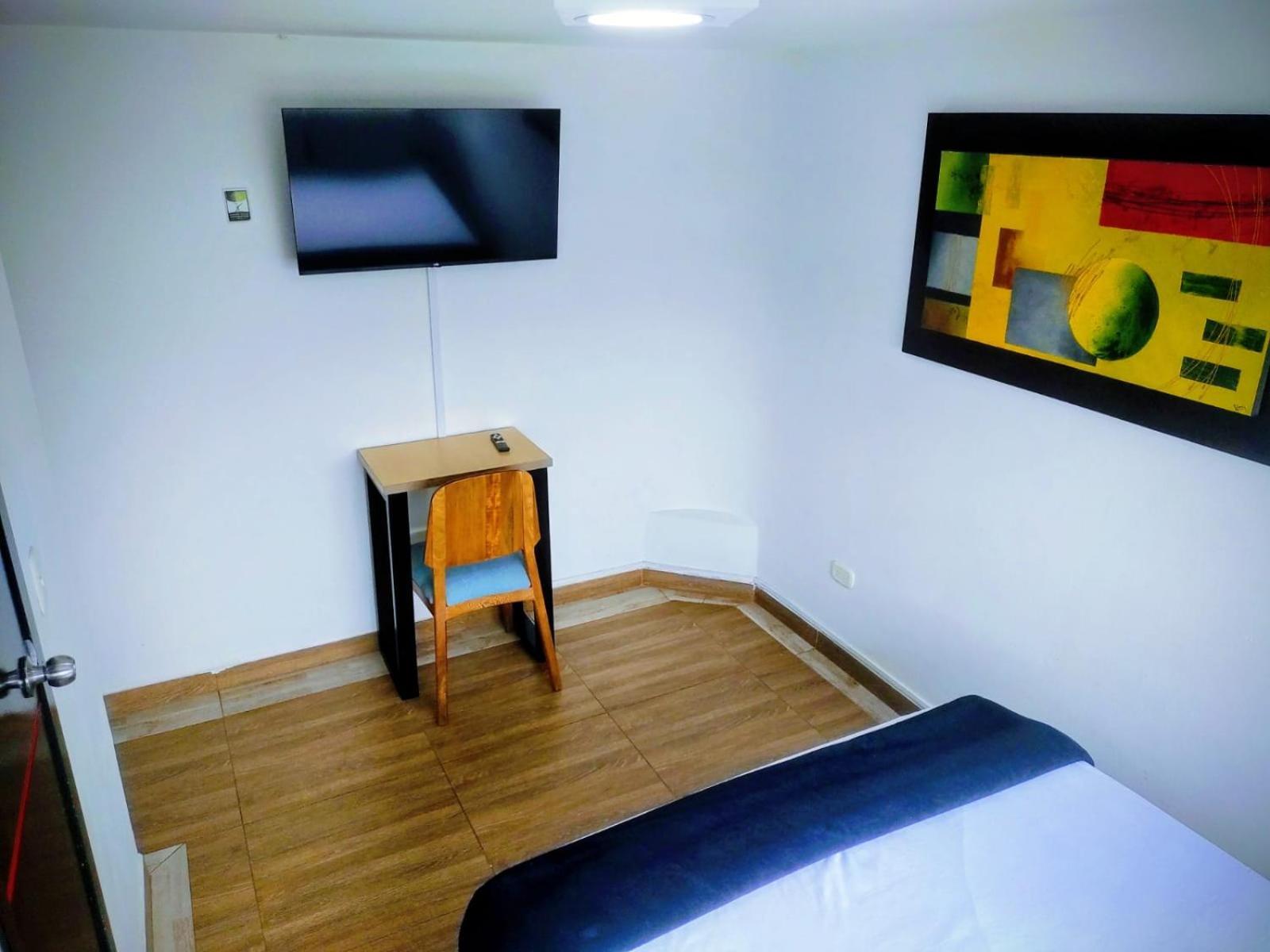 Double Room Private Bathroom