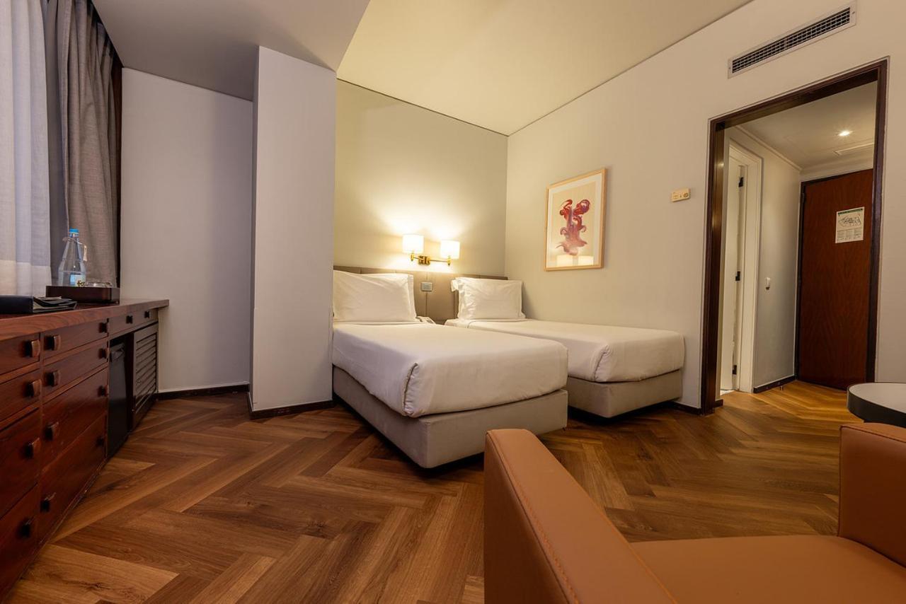 Classic Twin Room