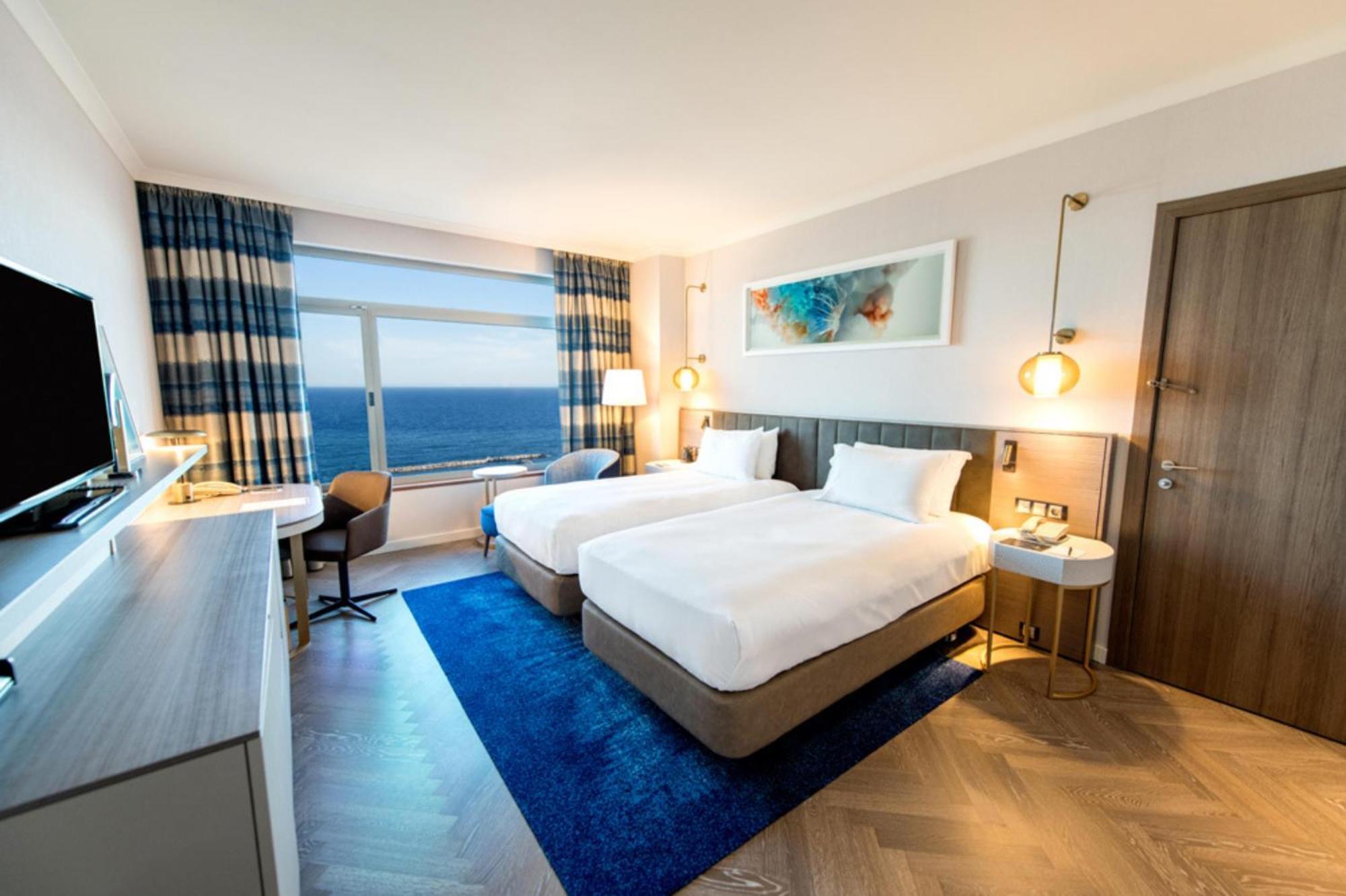 Executive Twin Room with Sea View
