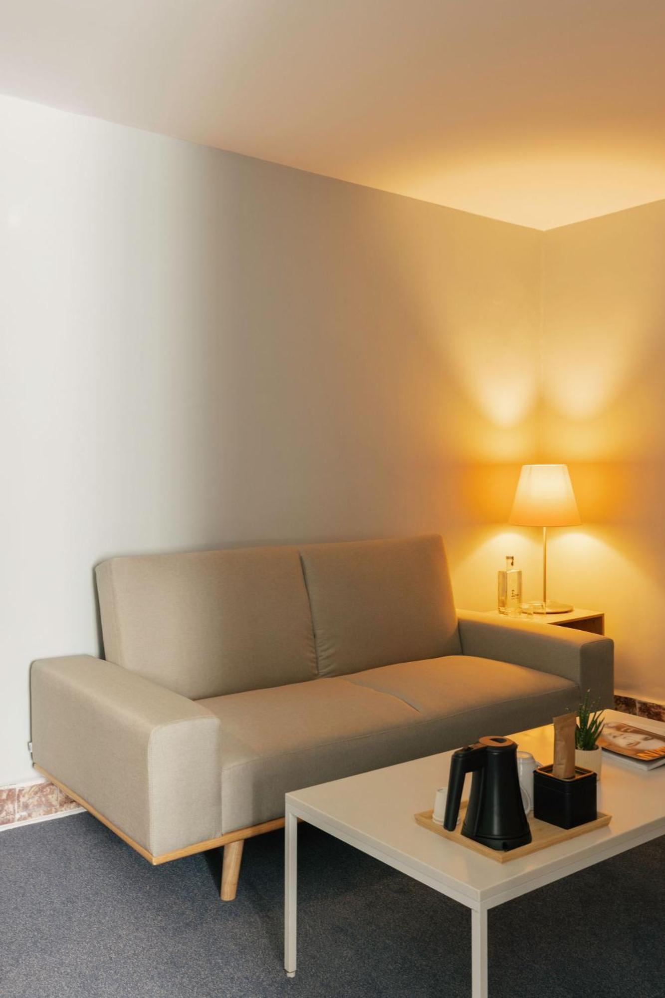 Premium Suite Balcony & City View
