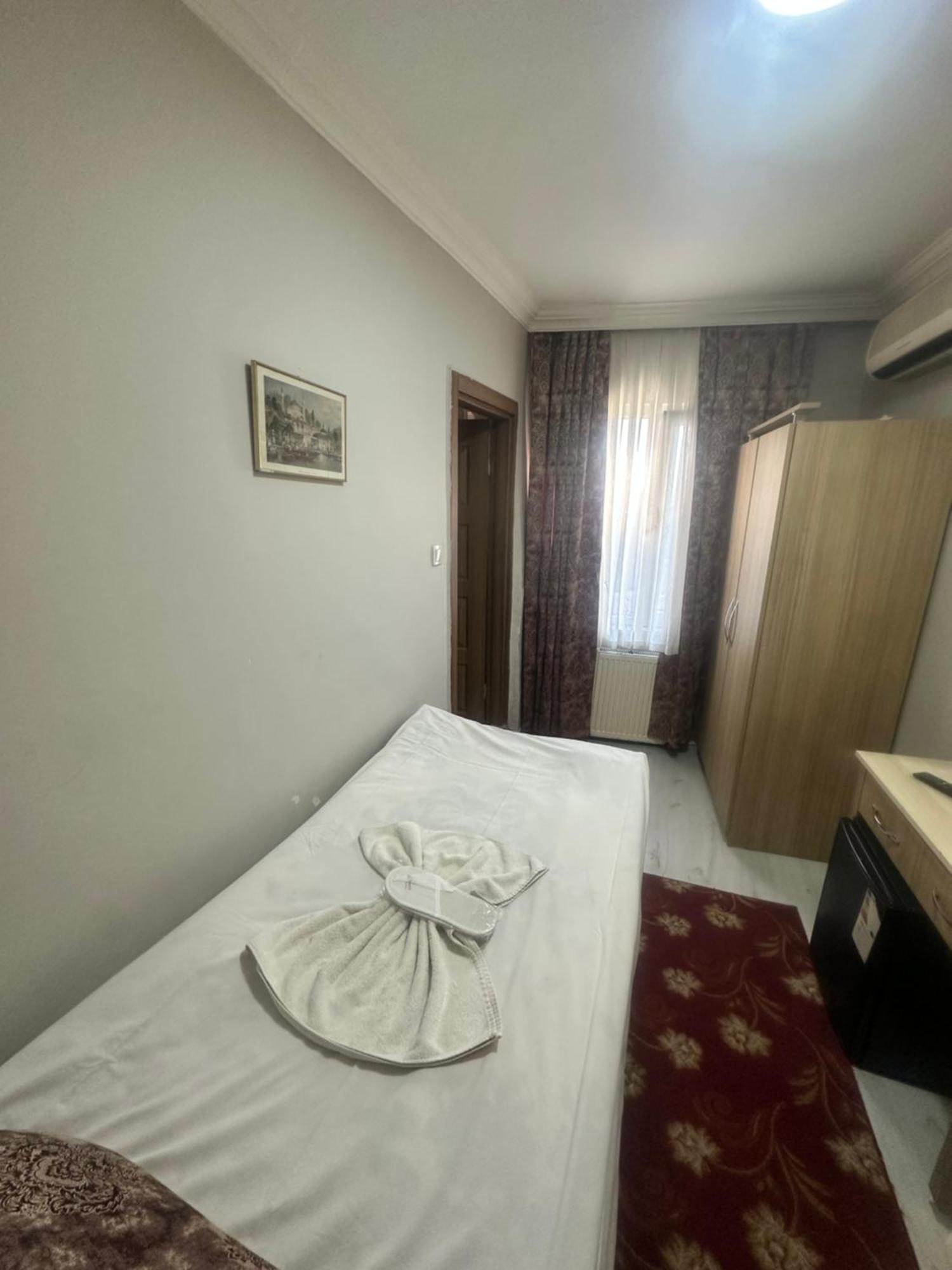 Single Room Private Bathroom