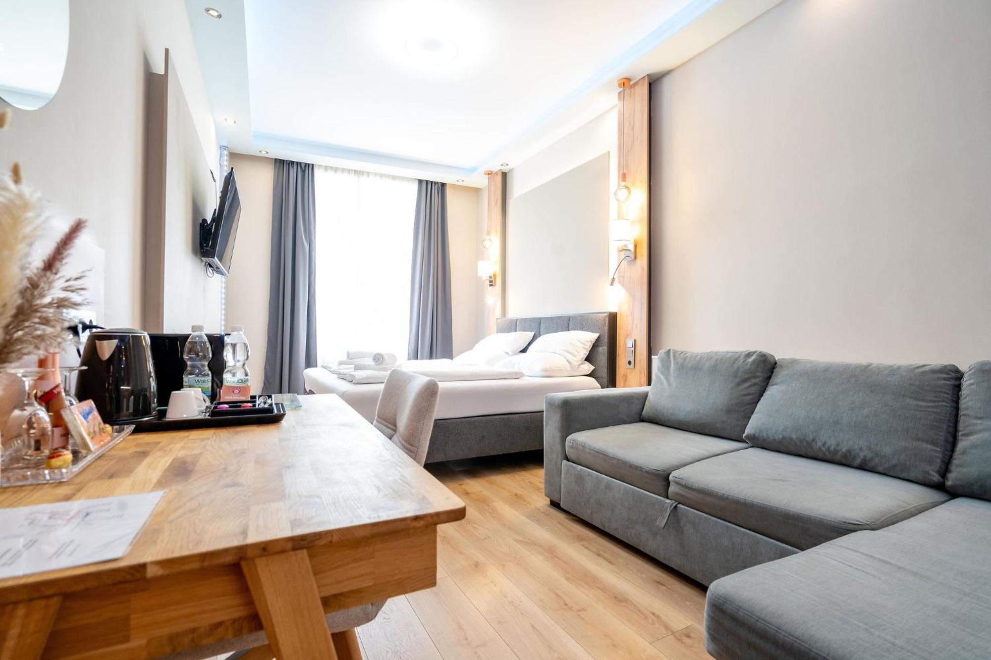 Deluxe Junior Suite
