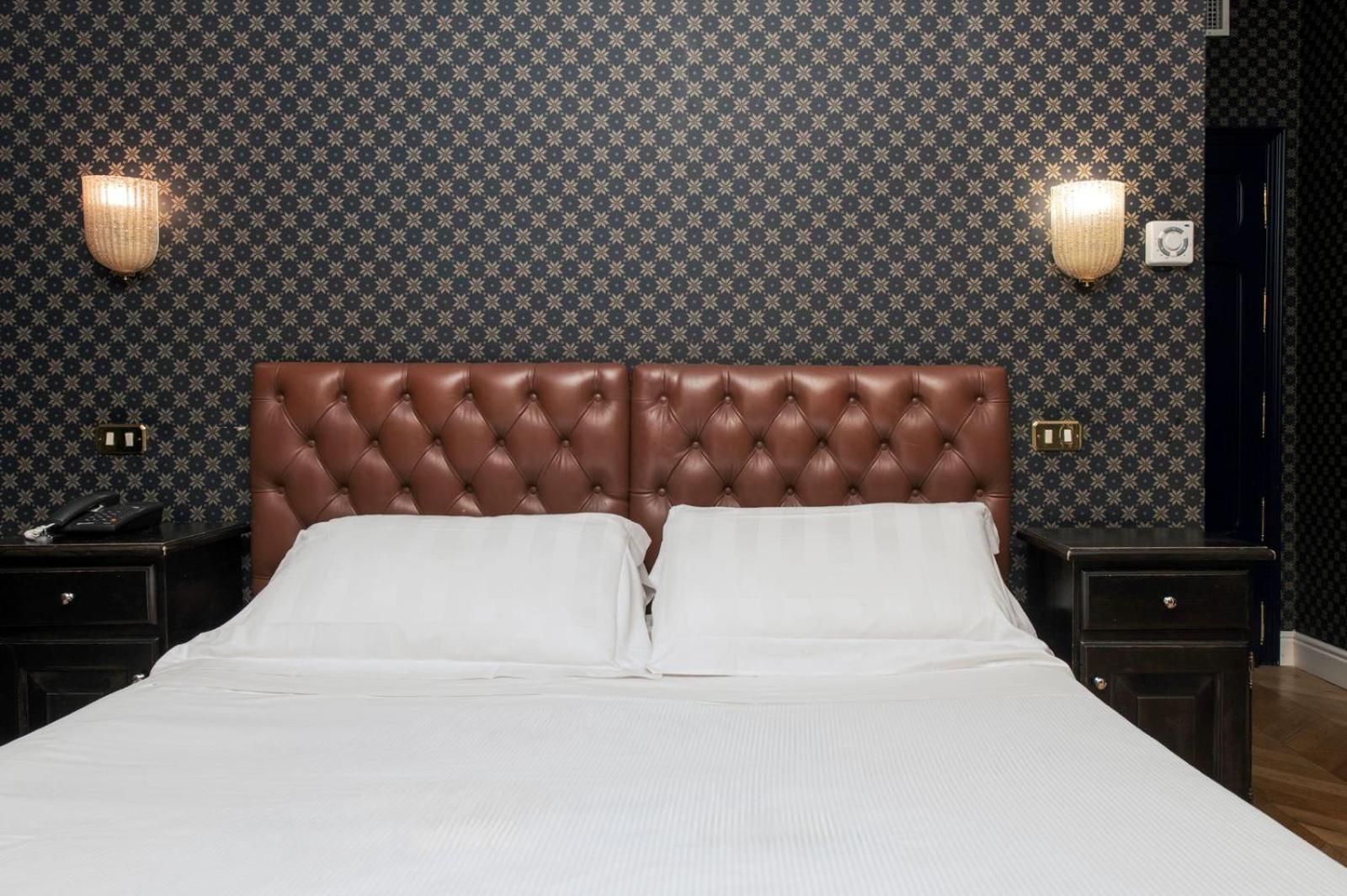 Standard Double or Twin Room Balcony