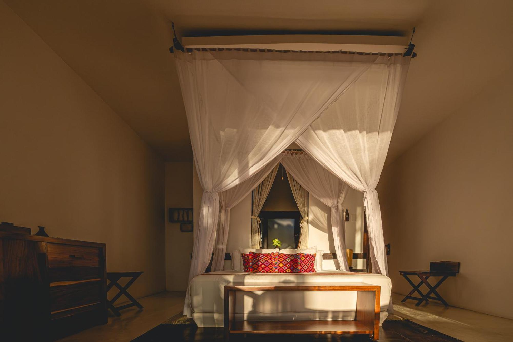 Deluxe Beachfront Room
