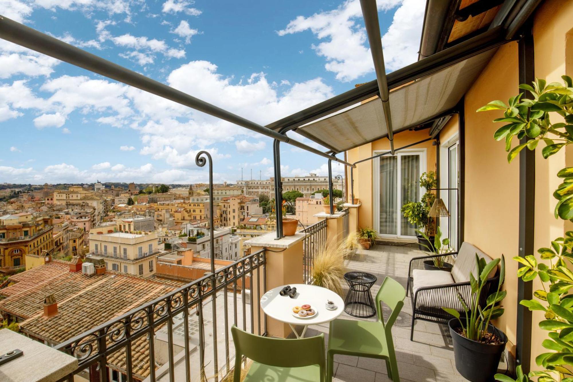 Penthouse Apartment