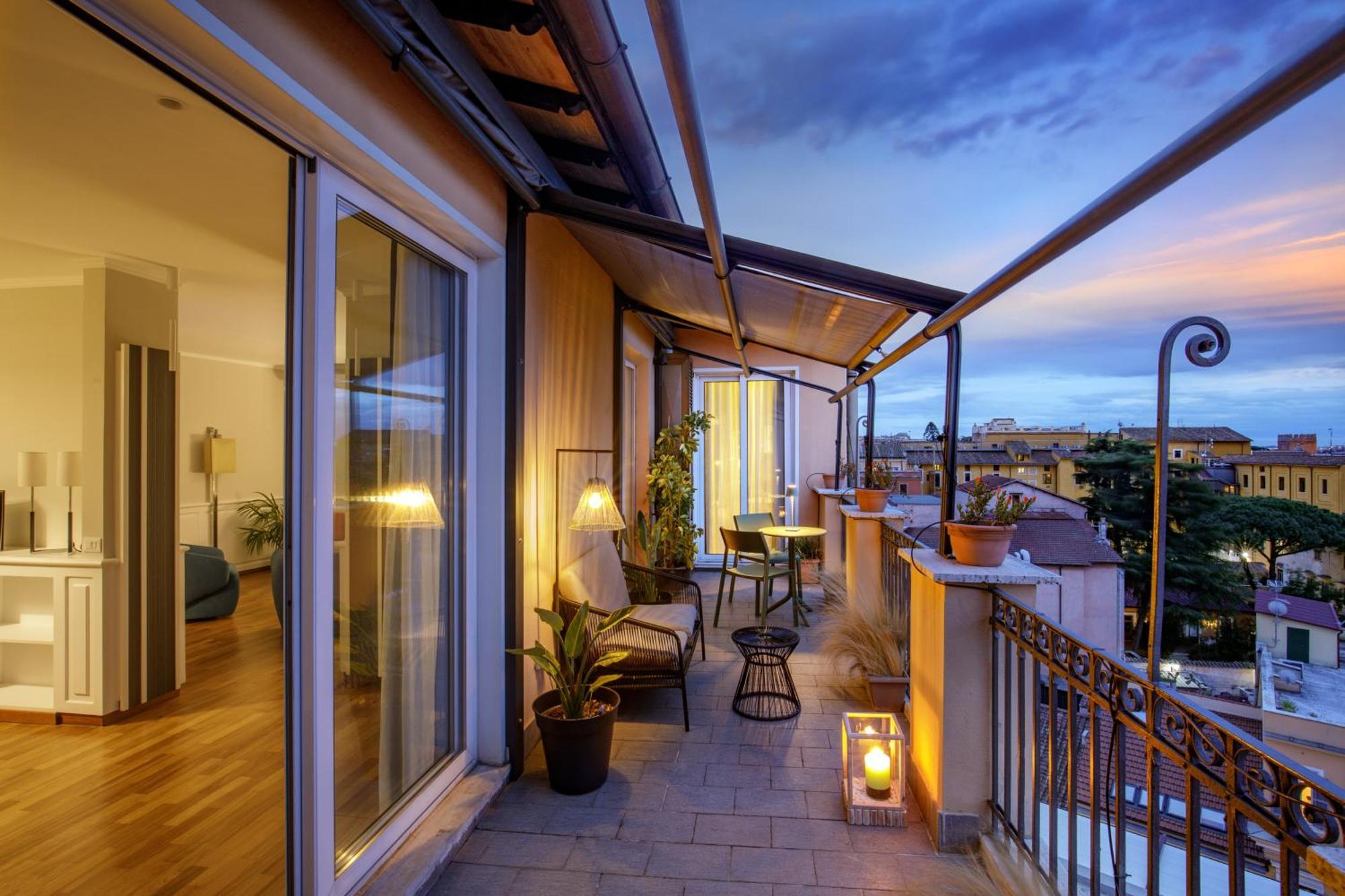 Penthouse Apartment