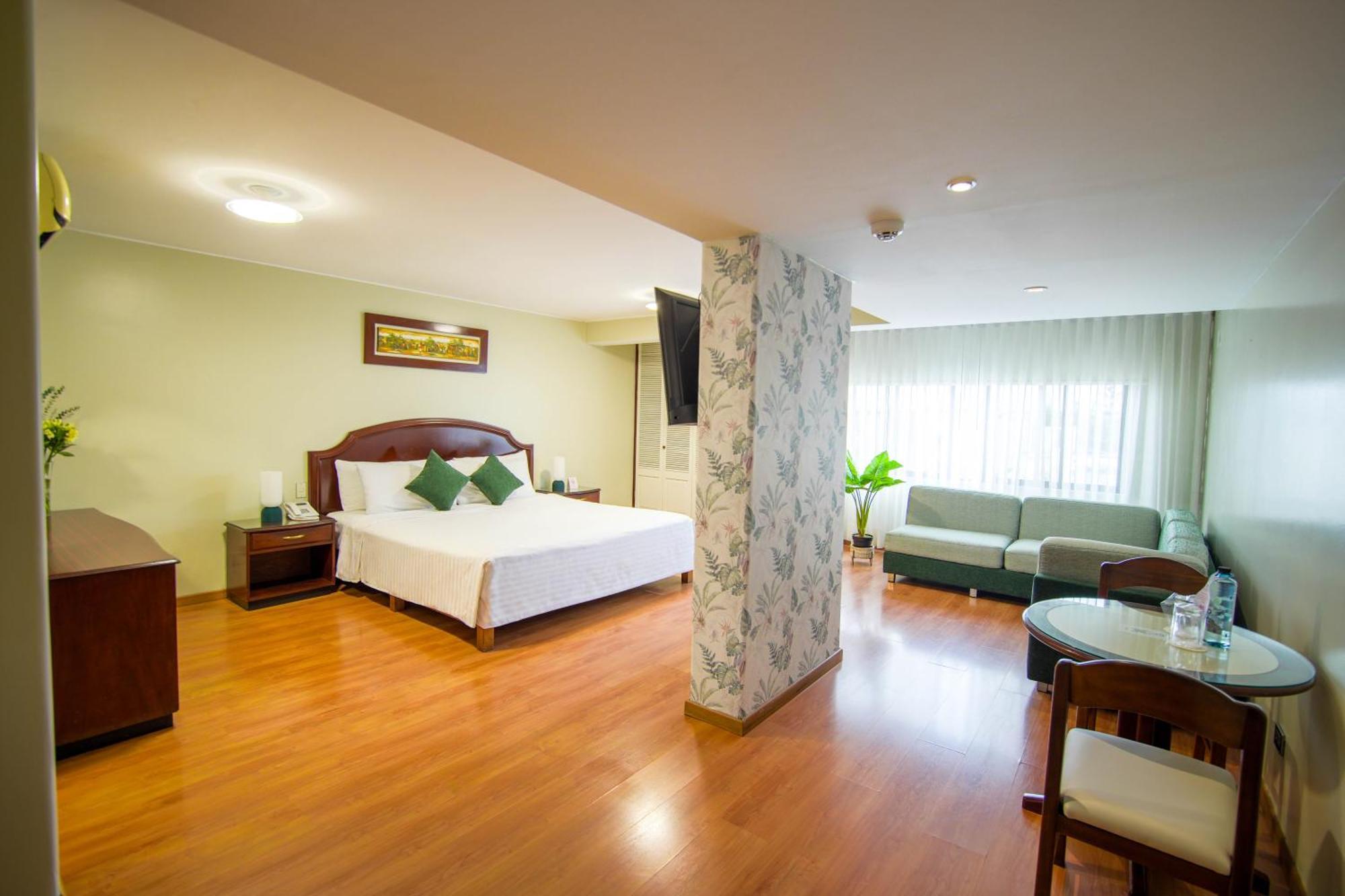 Suite Jacuzzi Sauna