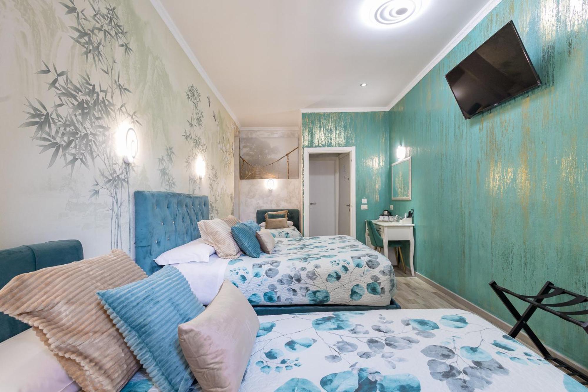 Deluxe Quadruple Room