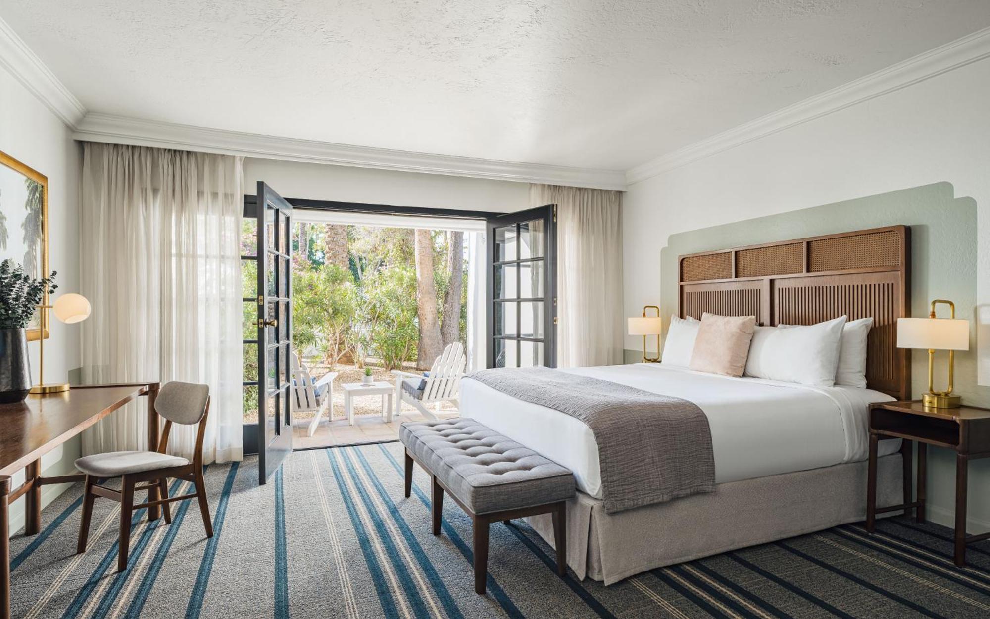King Room Courtyard View