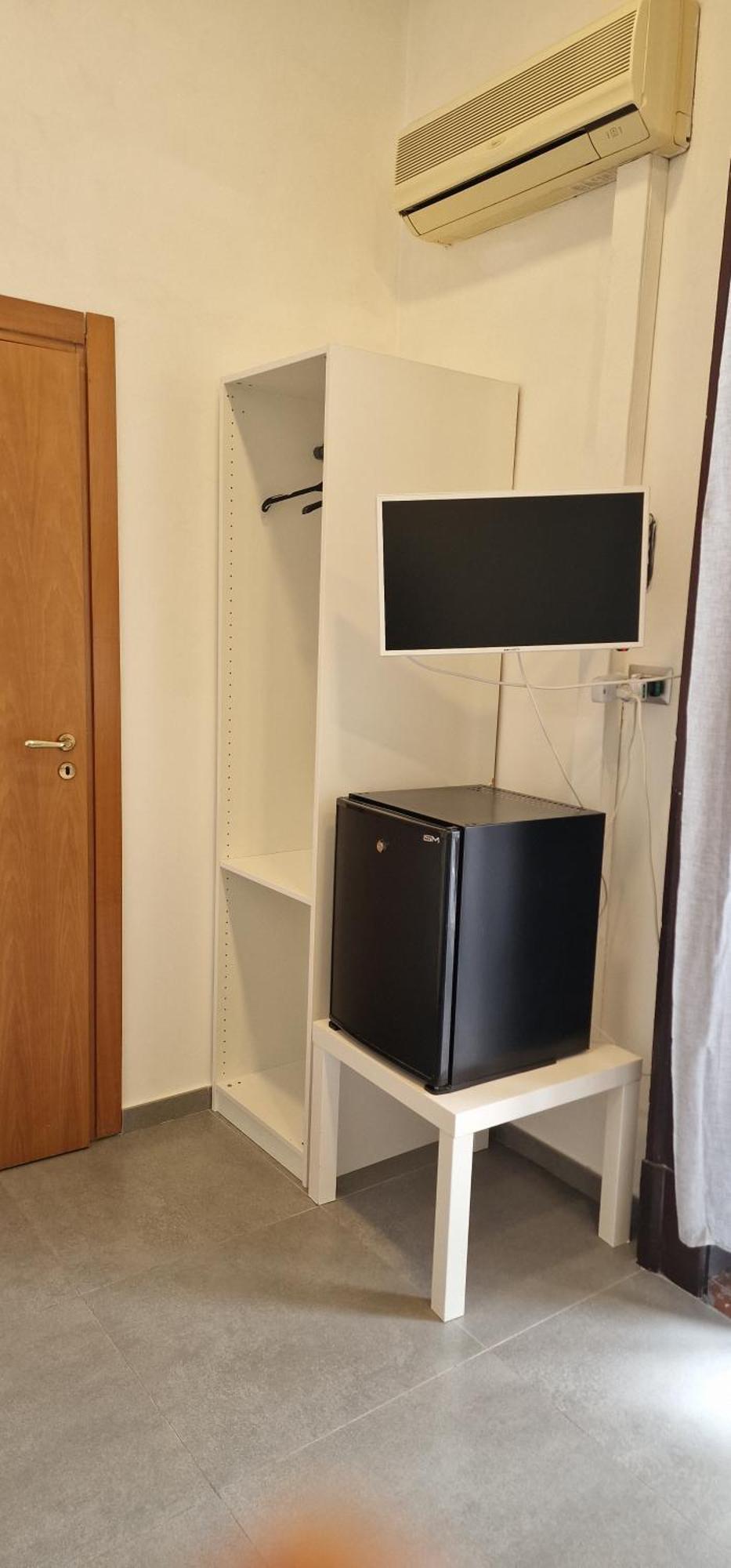 Twin Room Private Bathroom