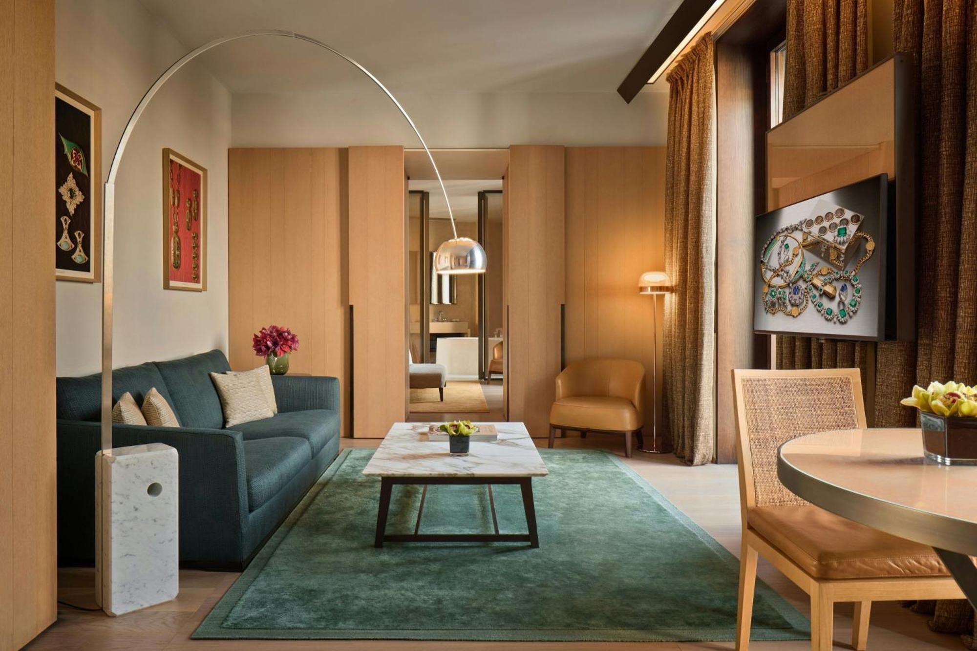 Deluxe Suite Garden View