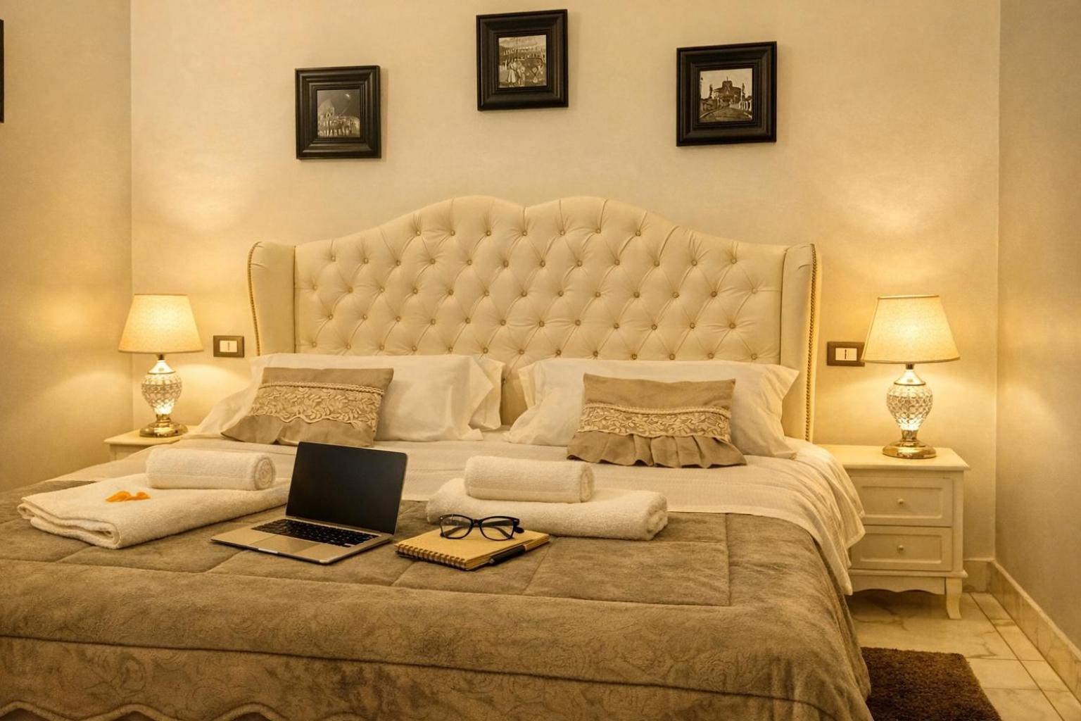 Deluxe Queen Room