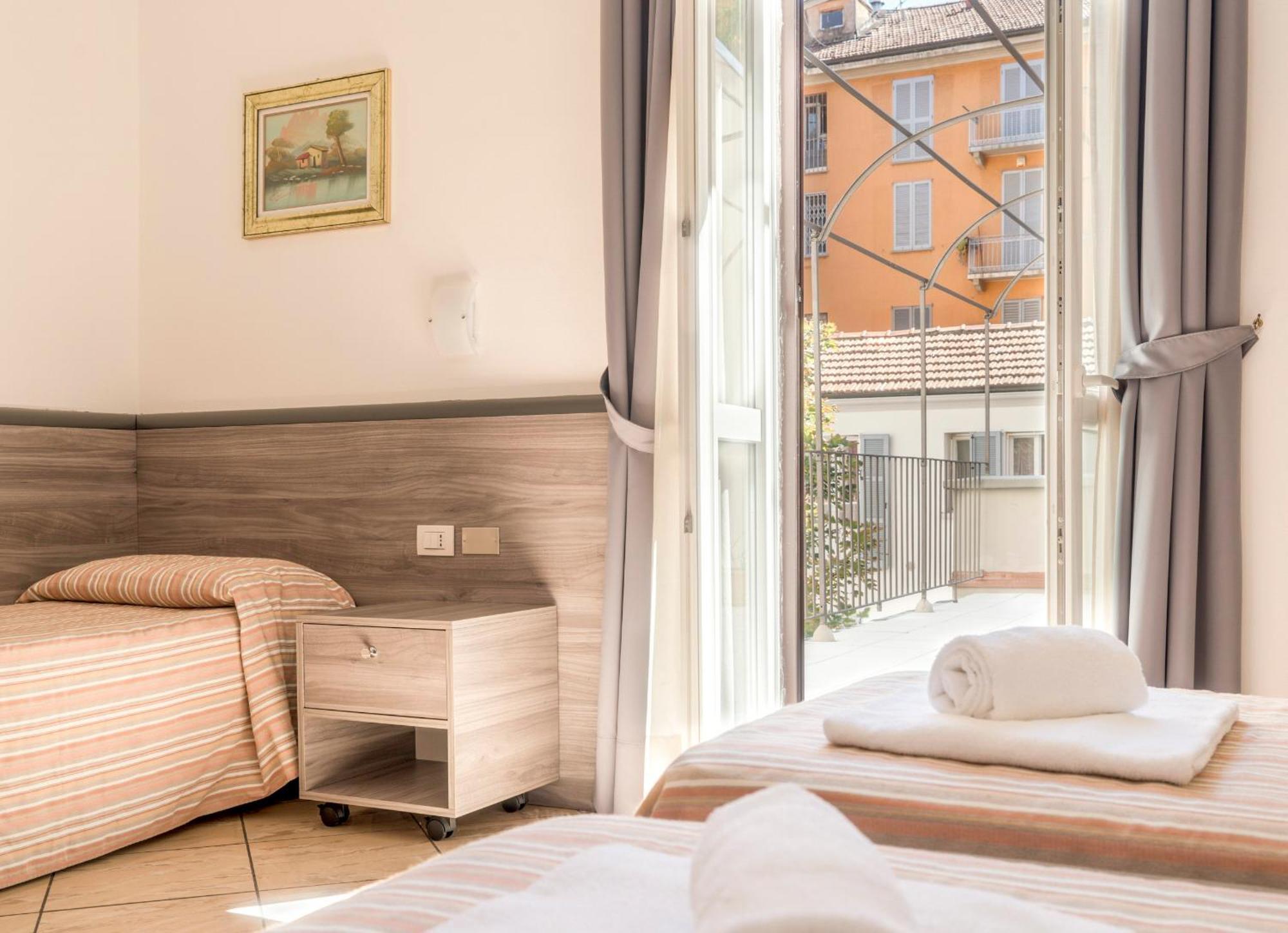 Triple Room Terrace