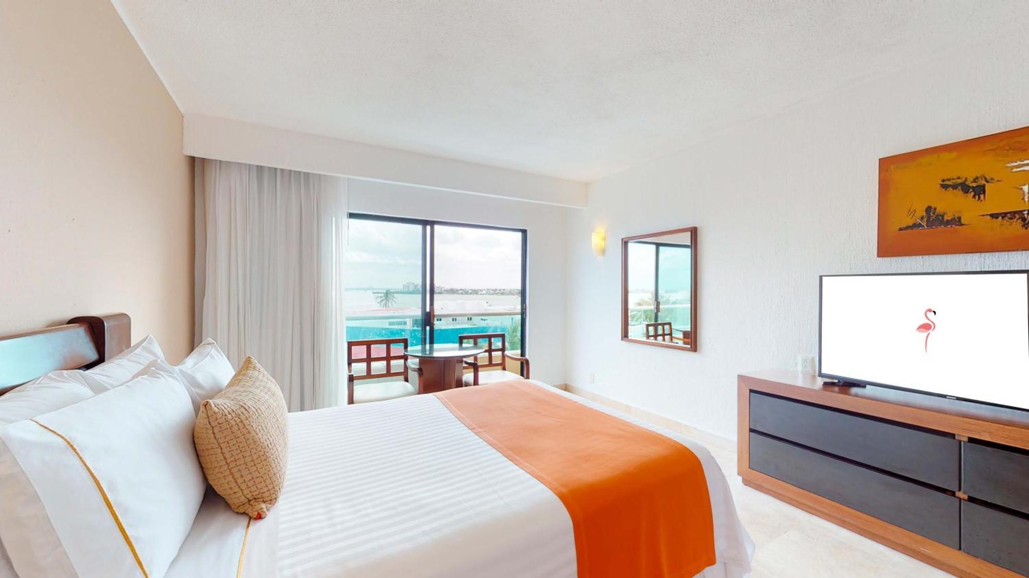 Deluxe Swim up Ocean view