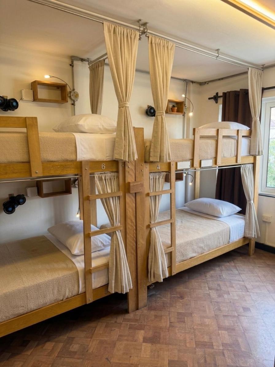 Bed 8-Bed Mixed Dormitory Room