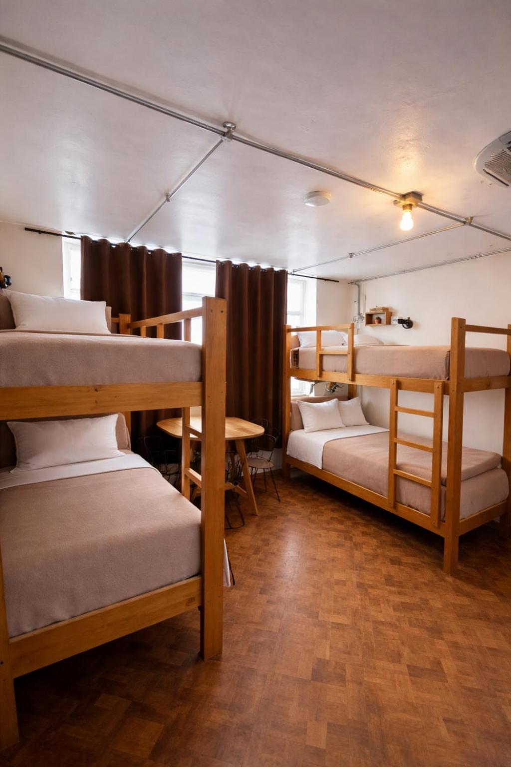 Bed 4-Bed Mixed Dormitory Room