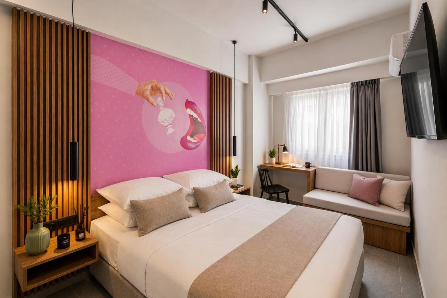 Junior Q Suite