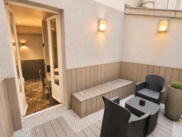 Deluxe Double Room with Terrace