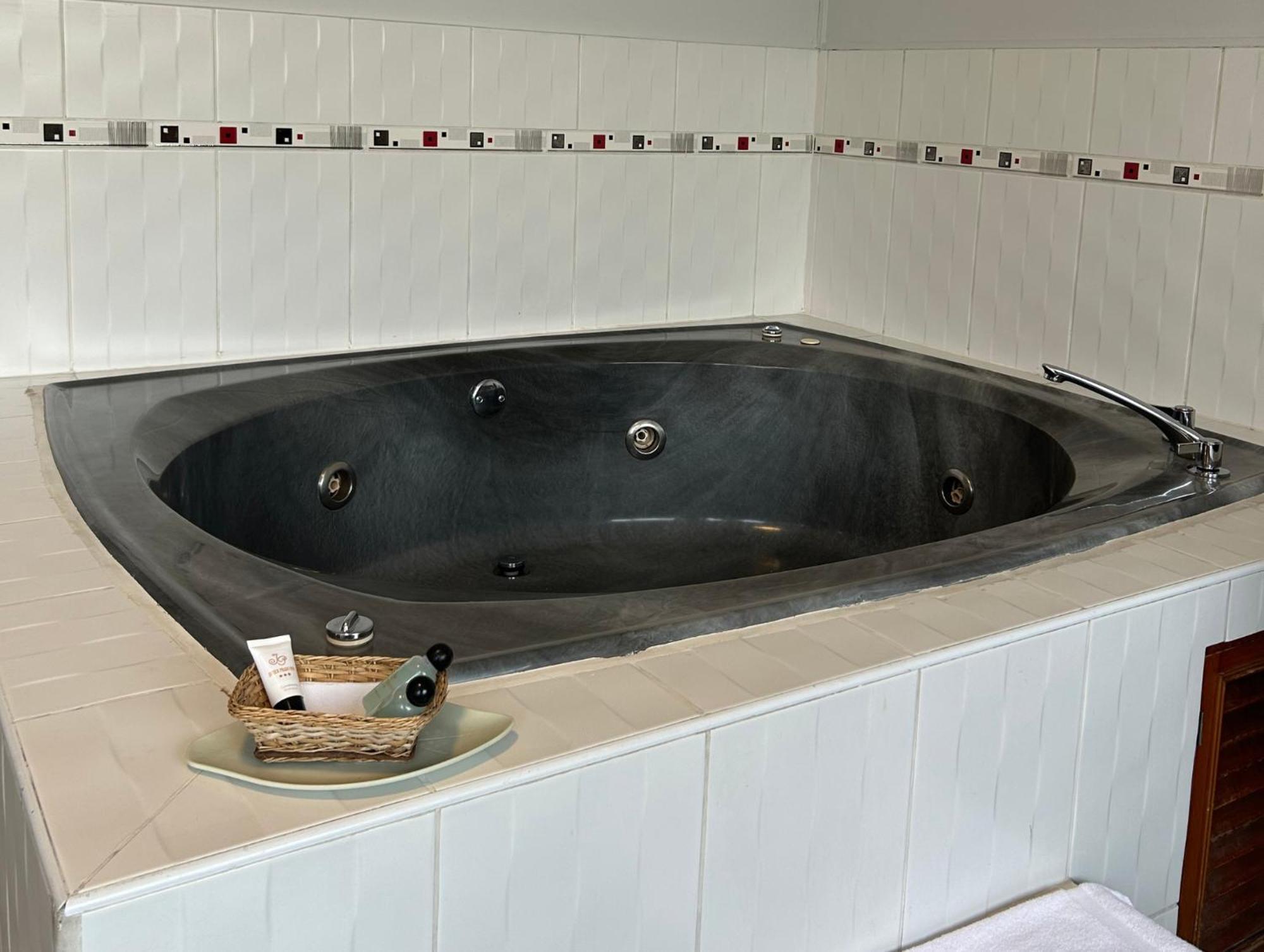Deluxe Junior Suite