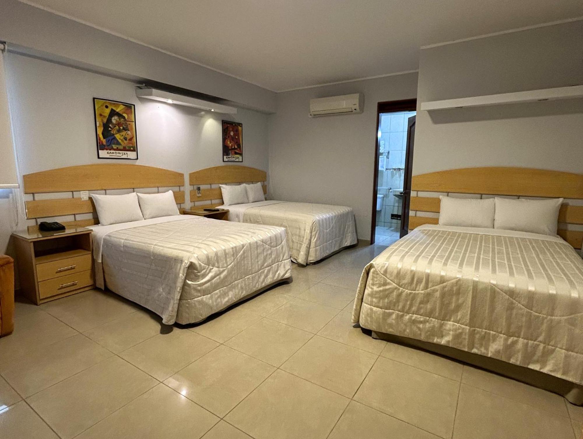 Triple Room