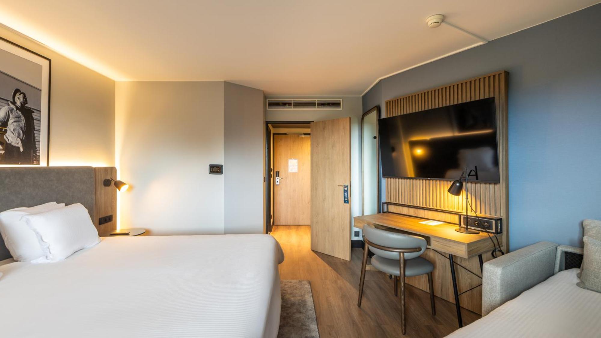 Superior Triple Room