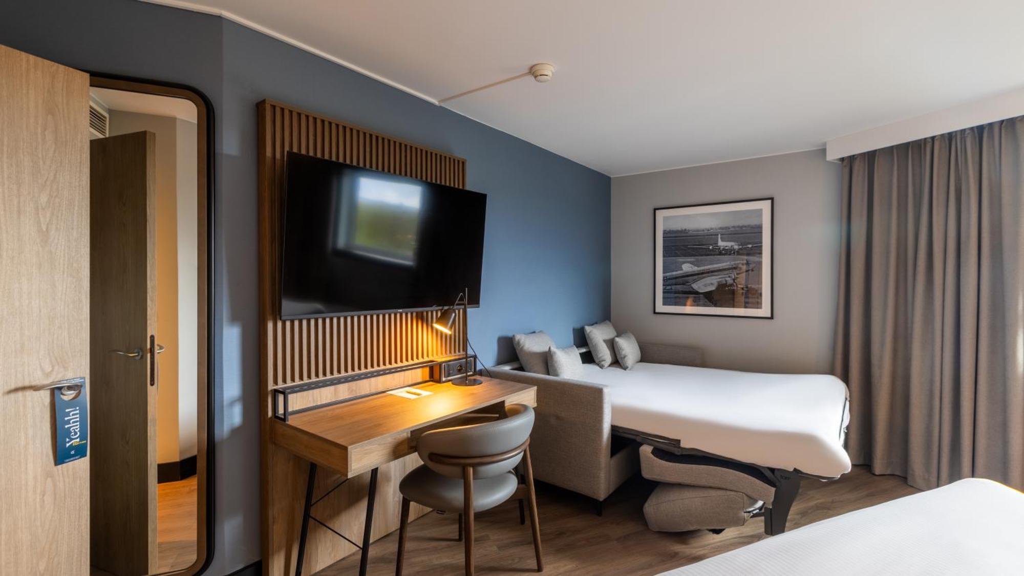 Superior Triple Room