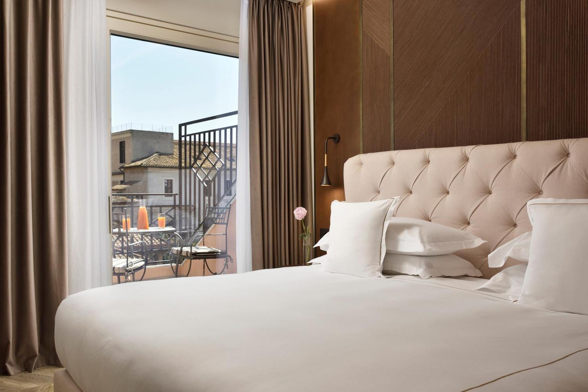 One Bedroom Suite Jacuzzi & City view
