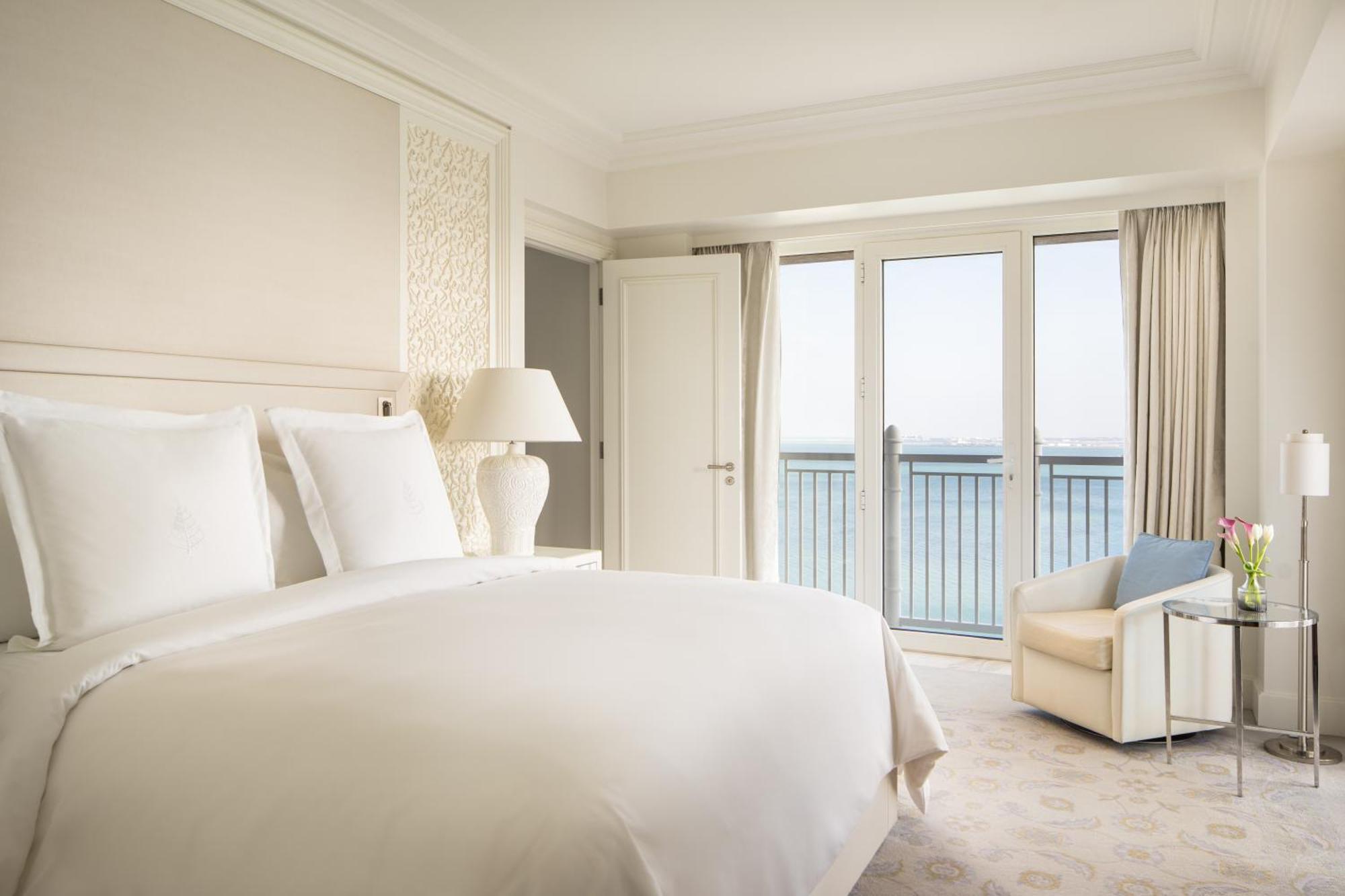Executive King Suite with Sea View