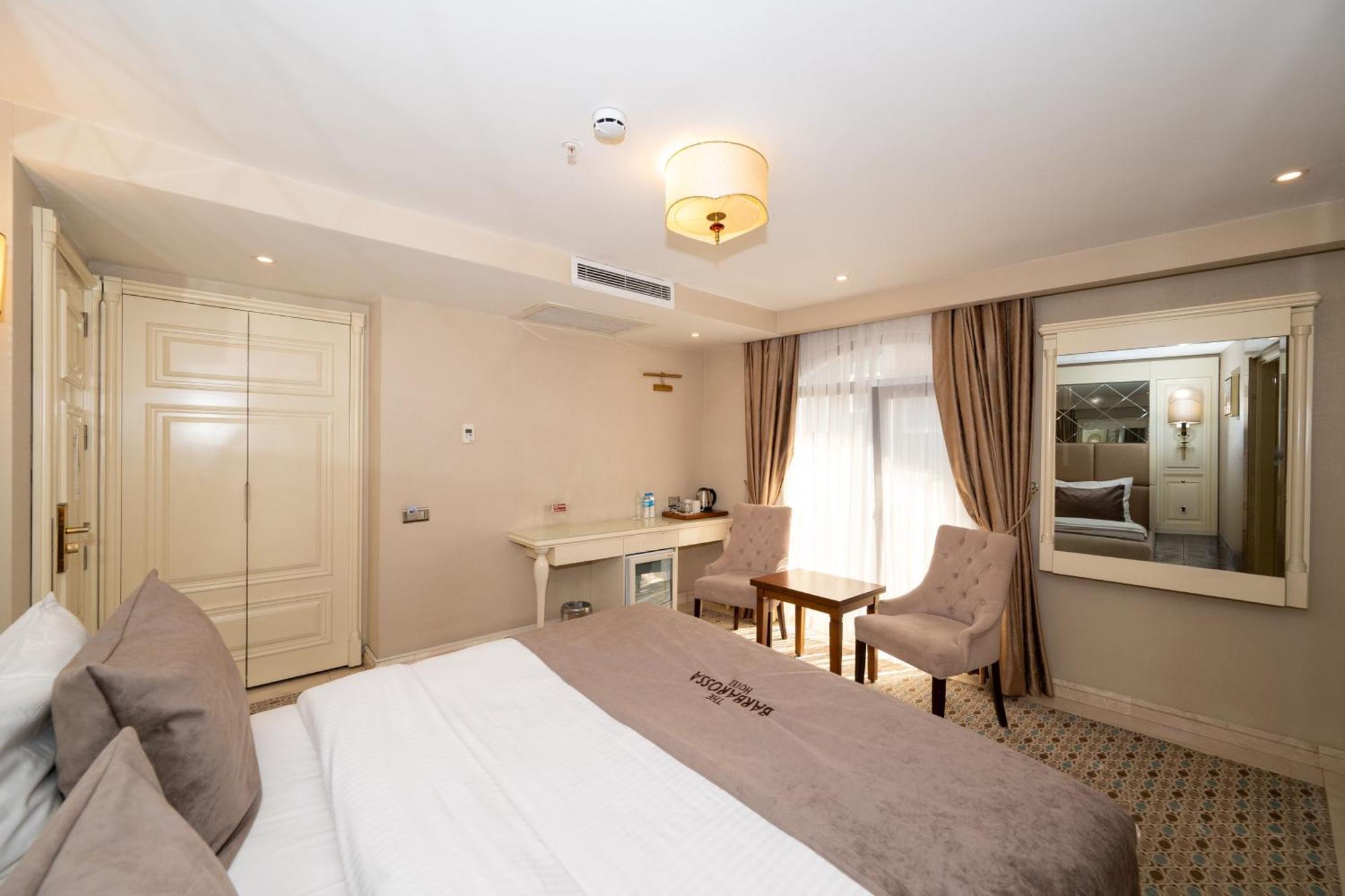 Deluxe Double Room with French Balcony