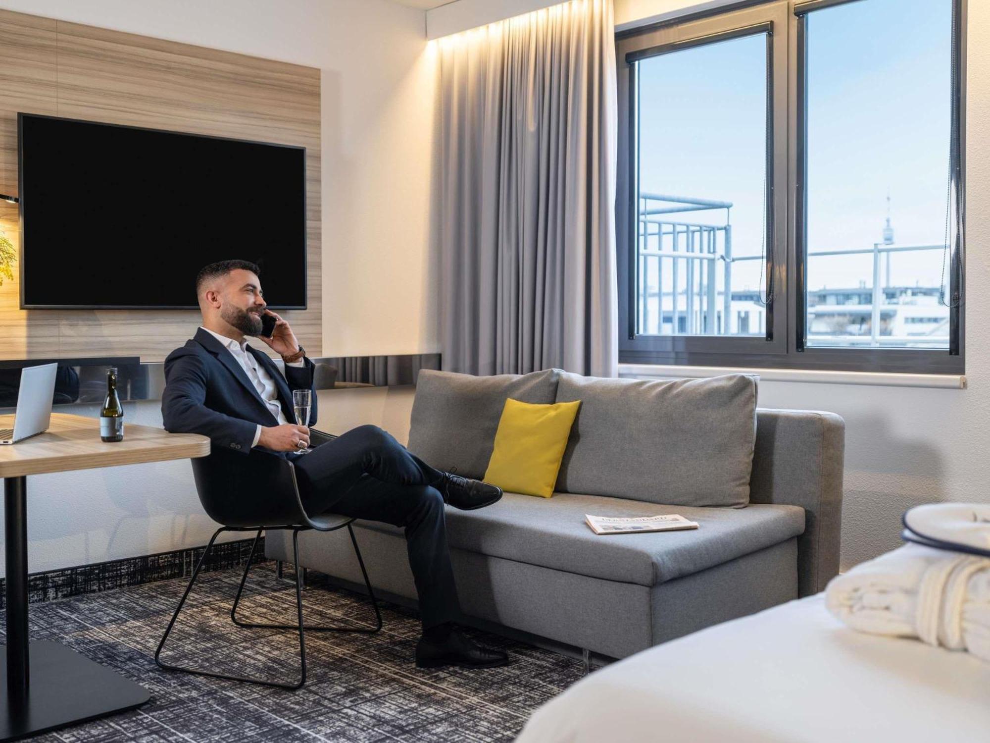 Junior King Suite