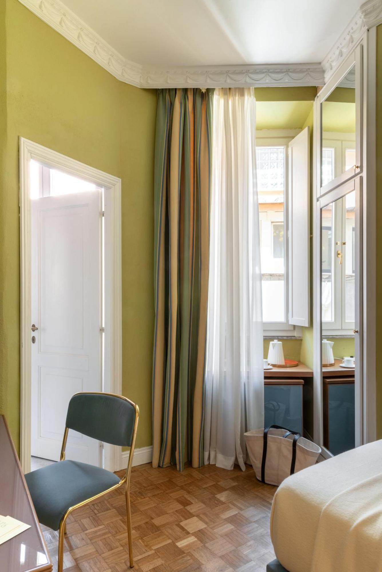Single Room