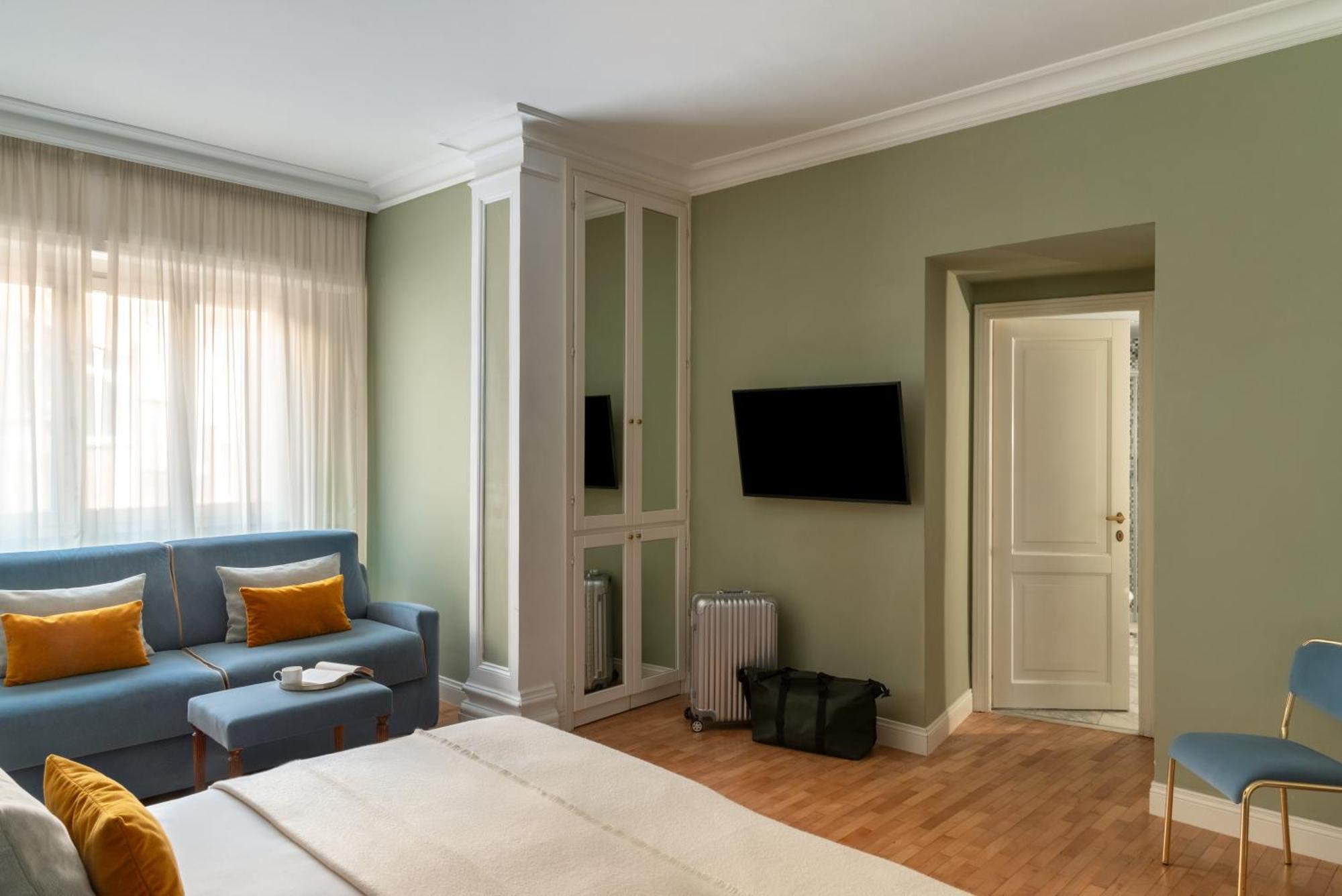 Junior Suite