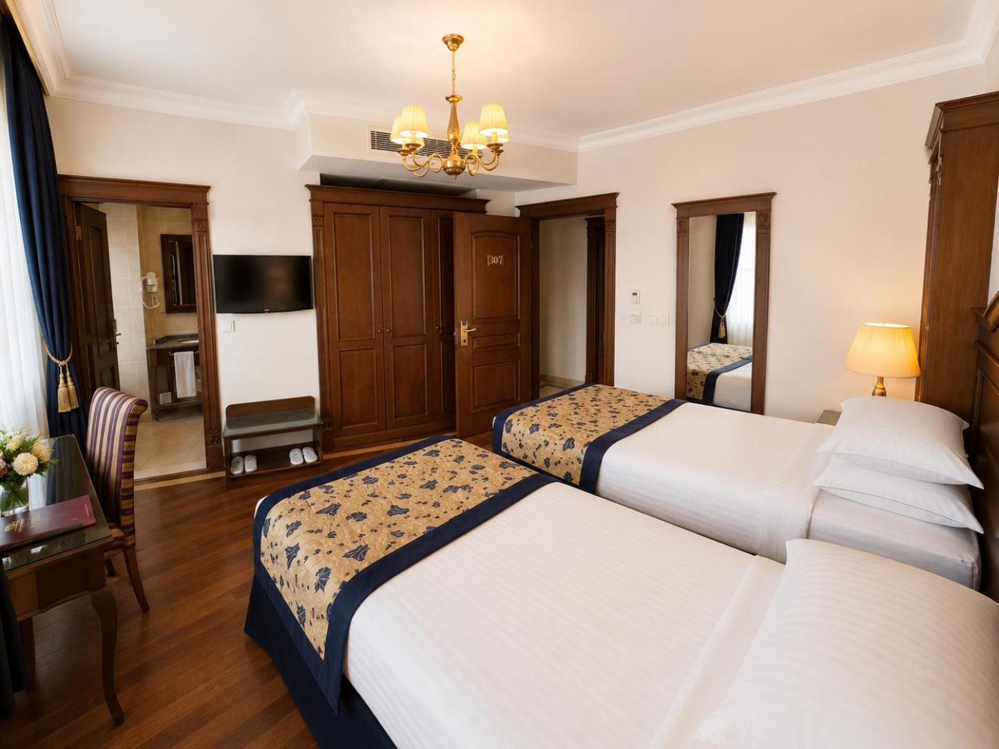 Deluxe Double or Twin Room